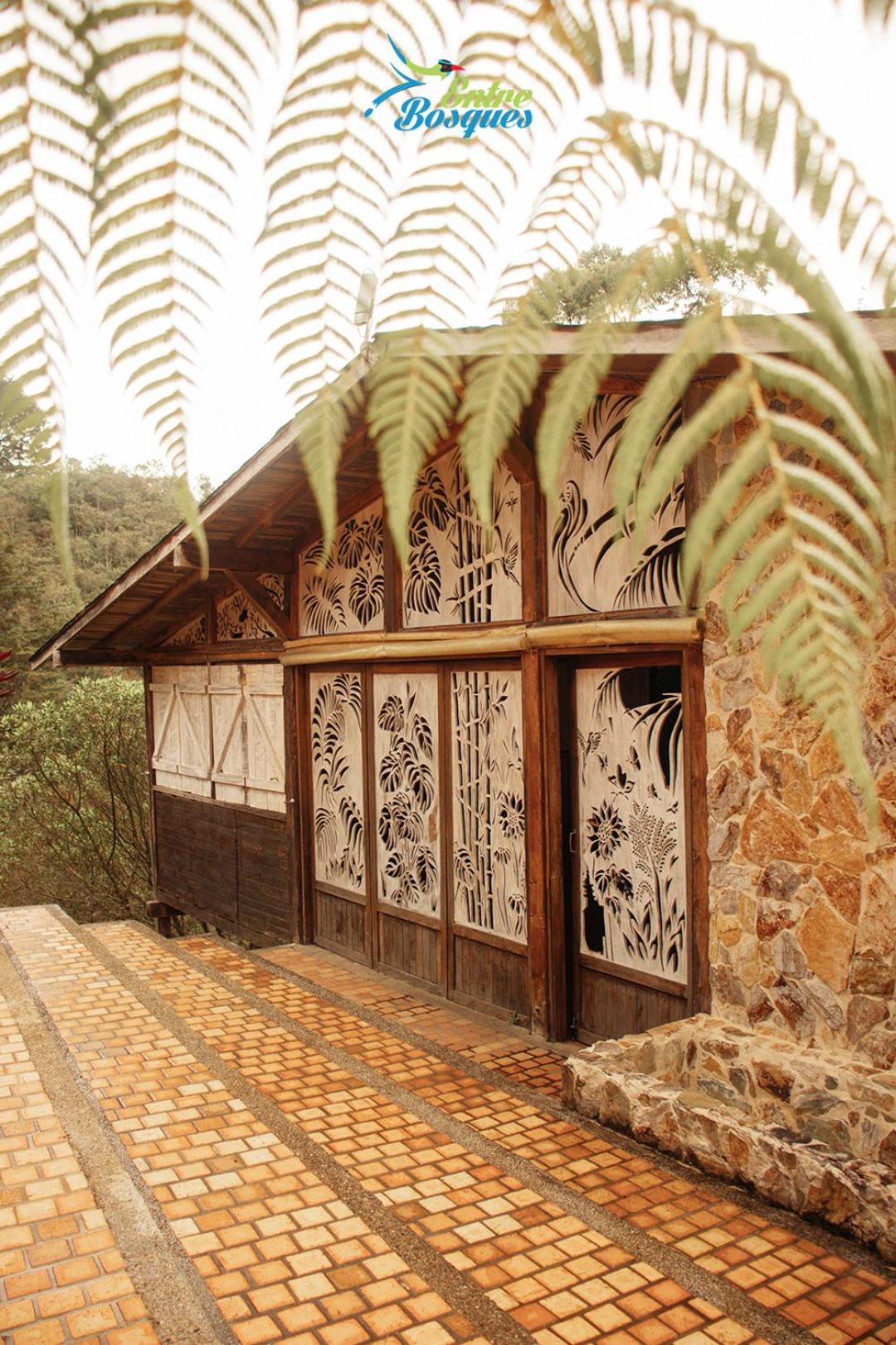 Hotel Entrebosques - Image 1