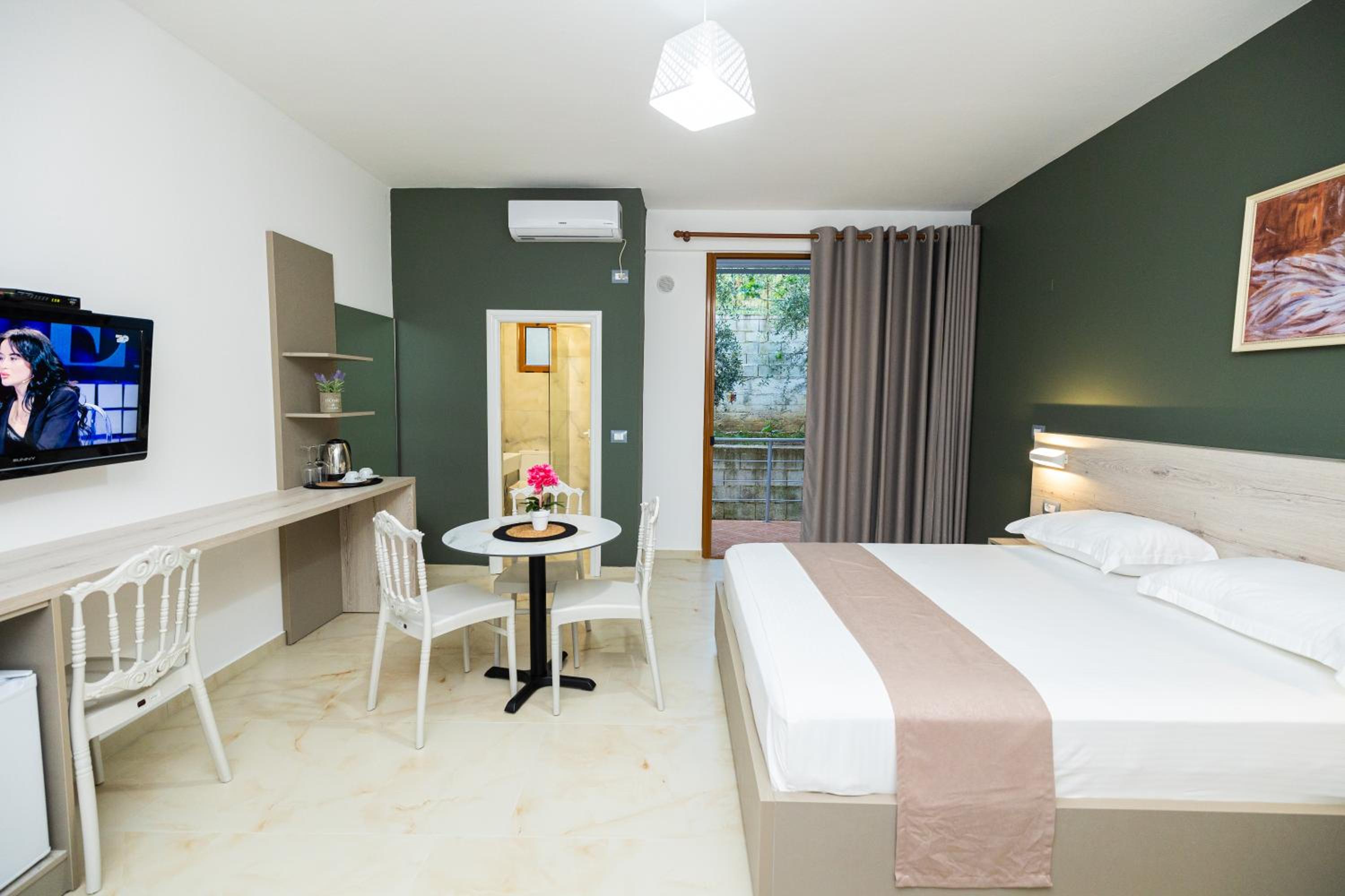 Hotel Idi