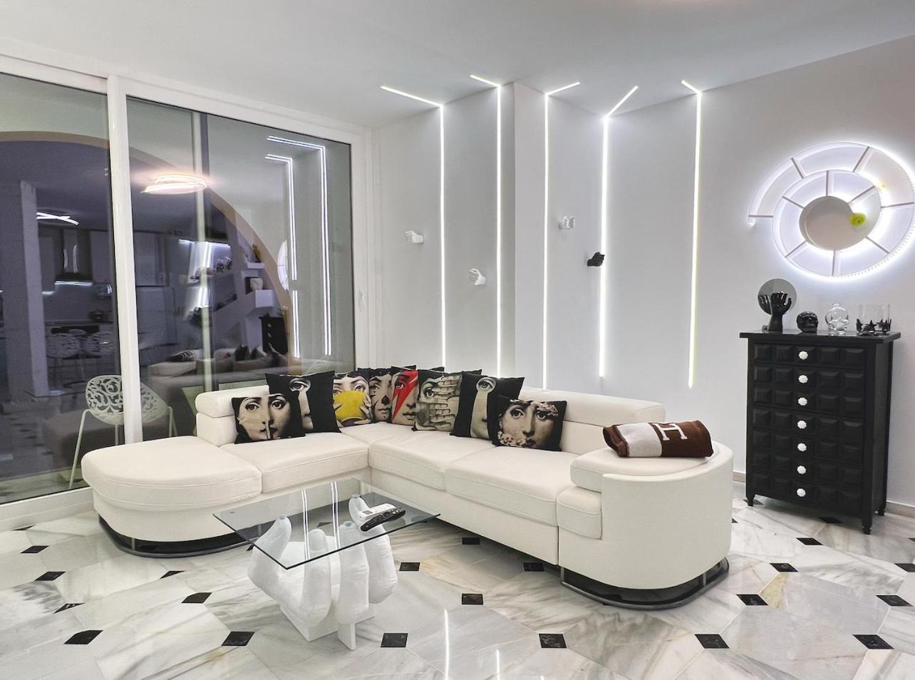 FASCINANTE Hogar en Cabo Pino en MARBELLA