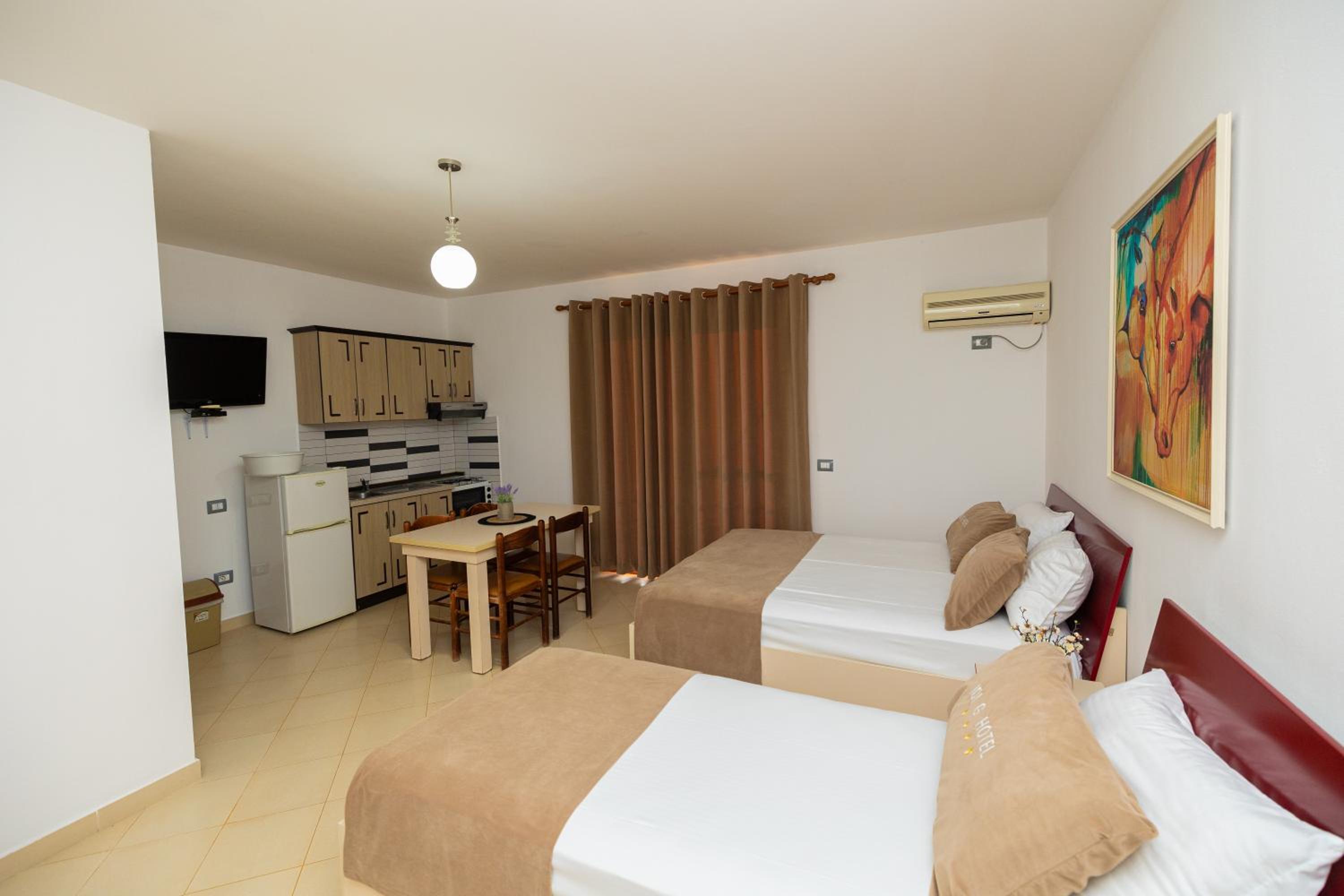 Hotel Idi