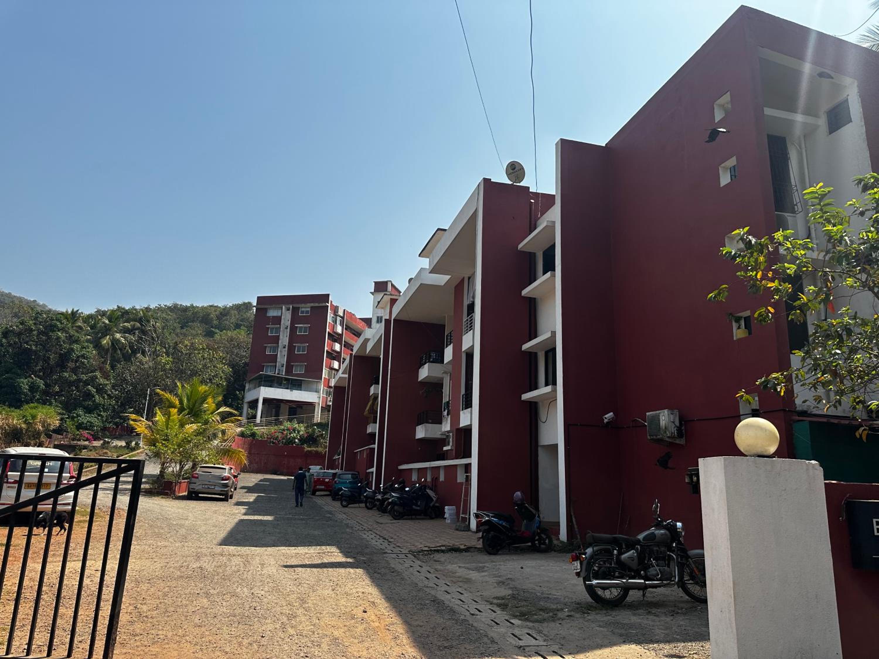 Pixels Kaya Luxe Modern Apartment 5 Min to Palolem Beach view 3