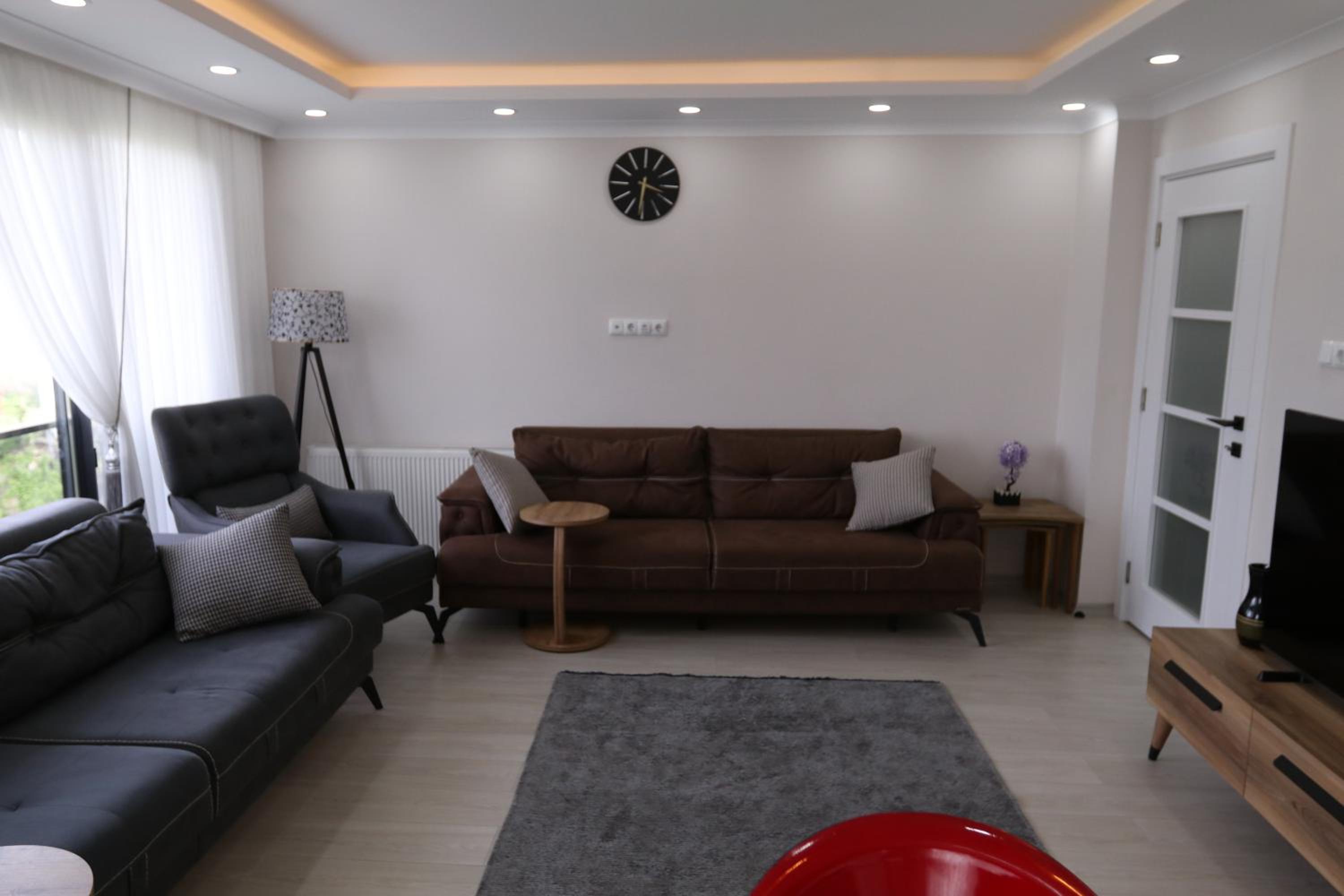 Sama house