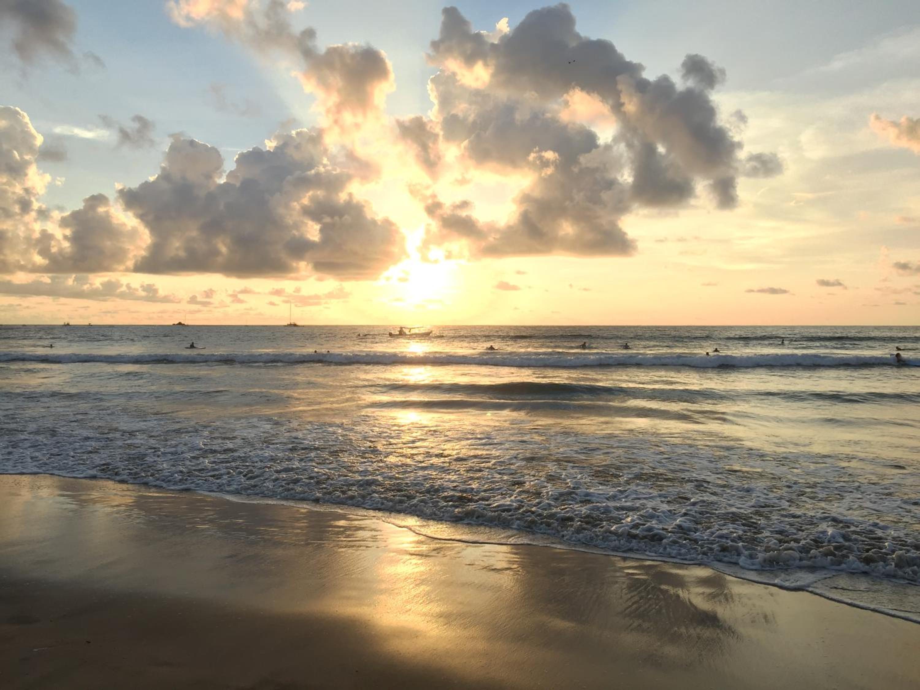 Casa Aura Beachfront B&B