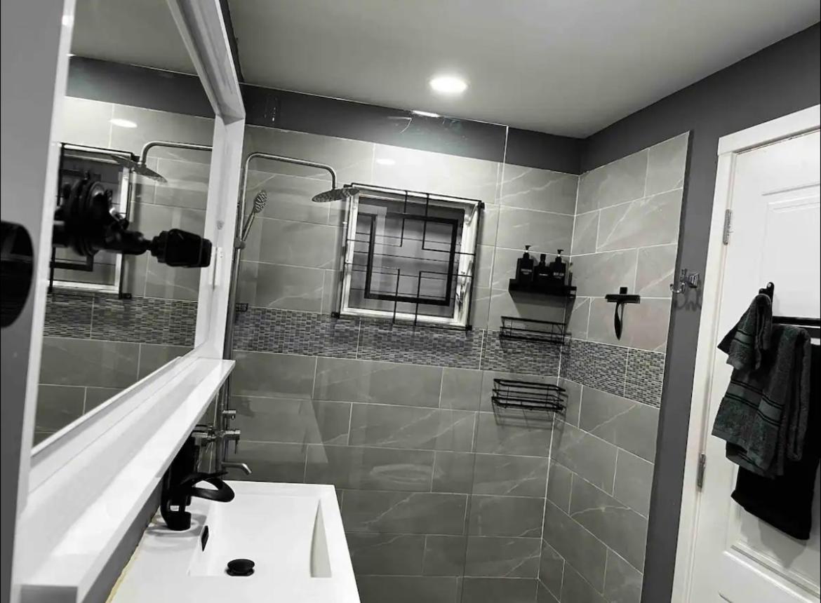 Comfortable Stay In Phoenix Estate view 3