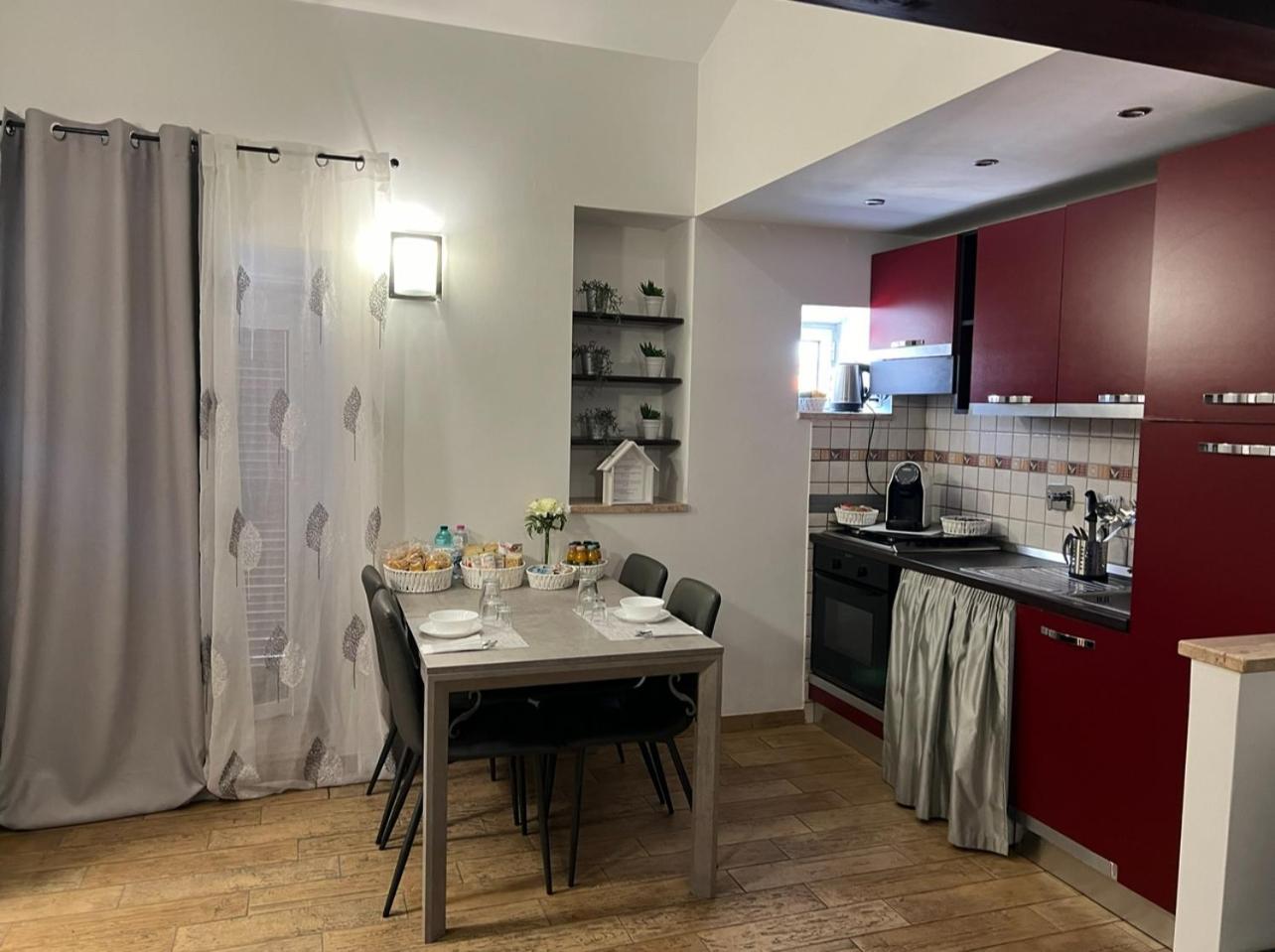 Petite maison view 4