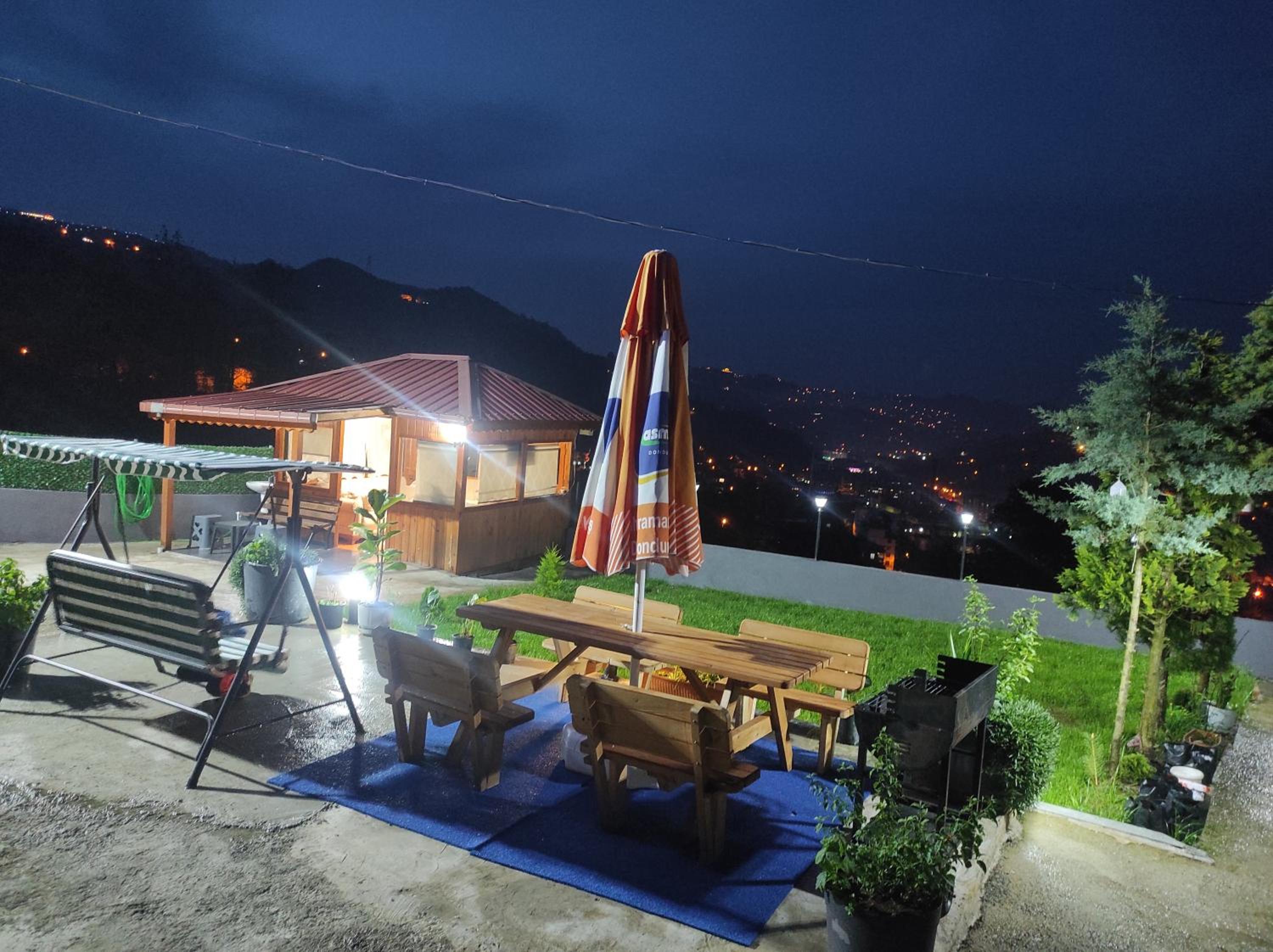 Sama house