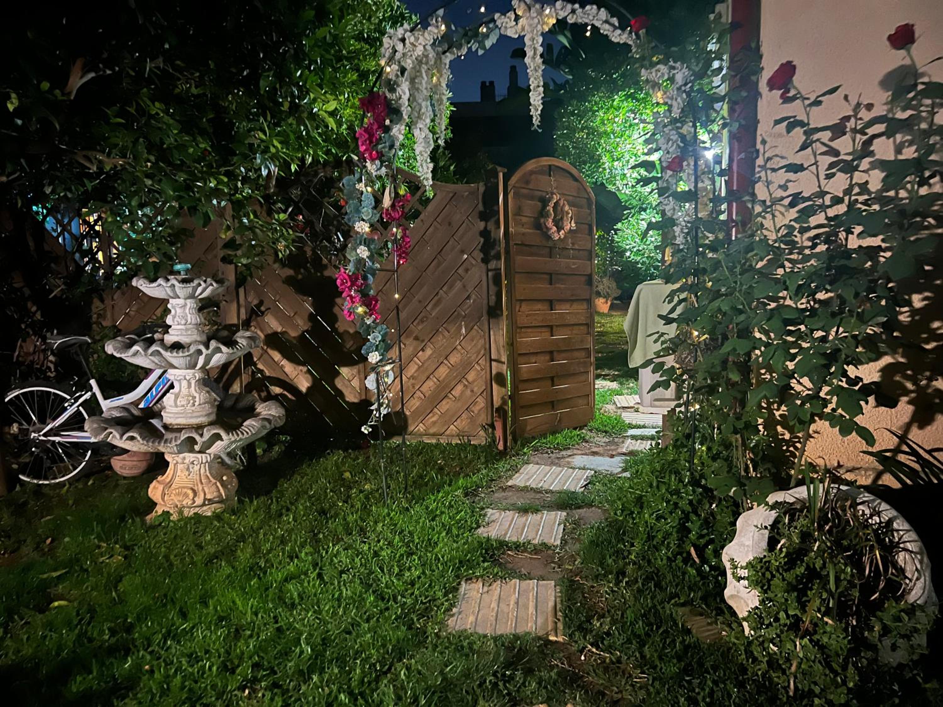 PJ GARDEN HOUSE
