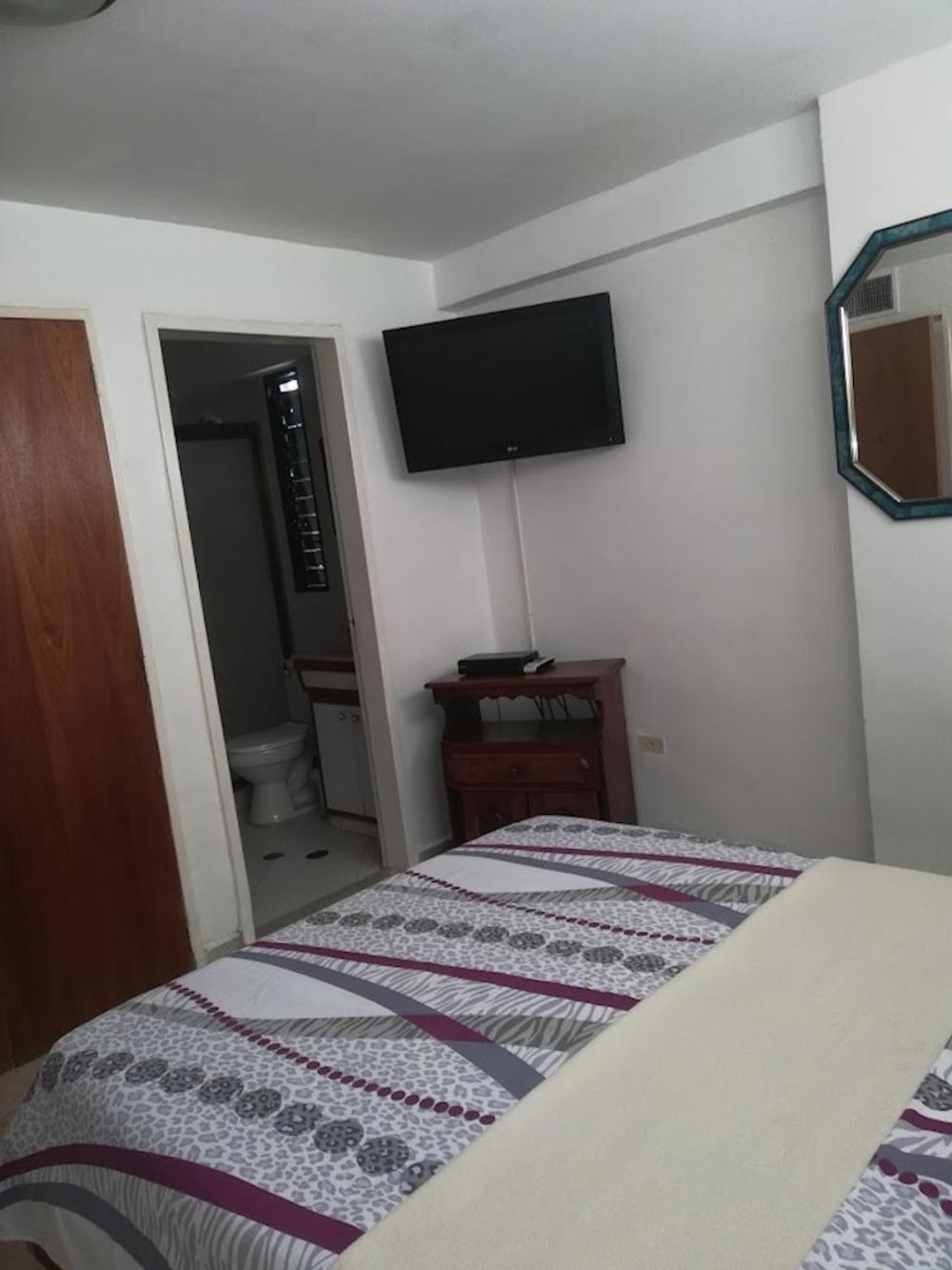 Low Level Terrace Close to beaches shops permanent water wifi view 5