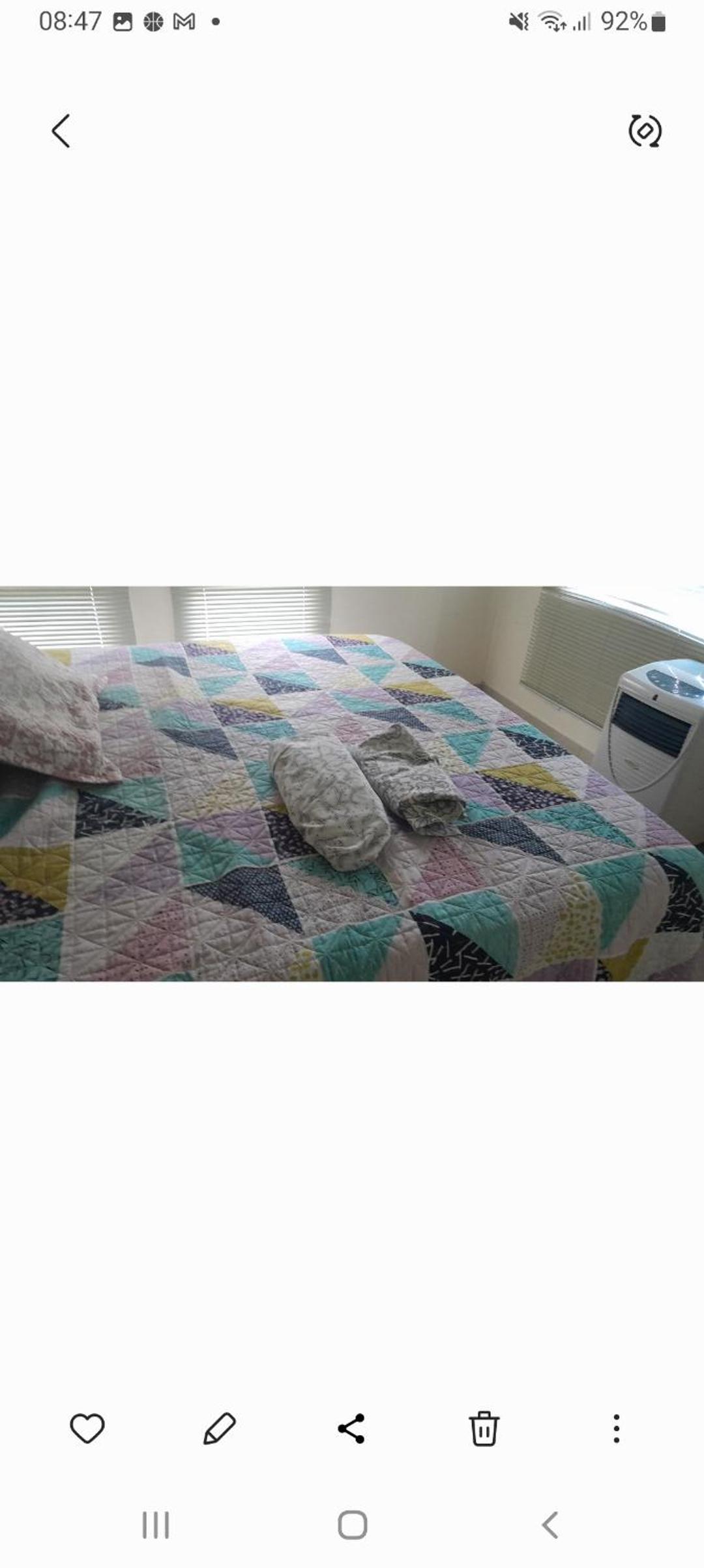 Canning House 3 bed 2 bath with park and grill