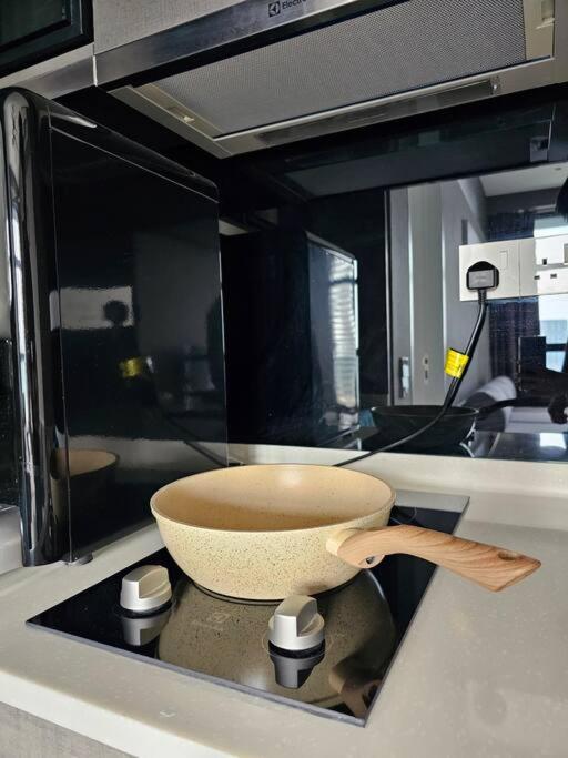 Premium 2BR -2-4pax- near Midvalley-Pavilion 2