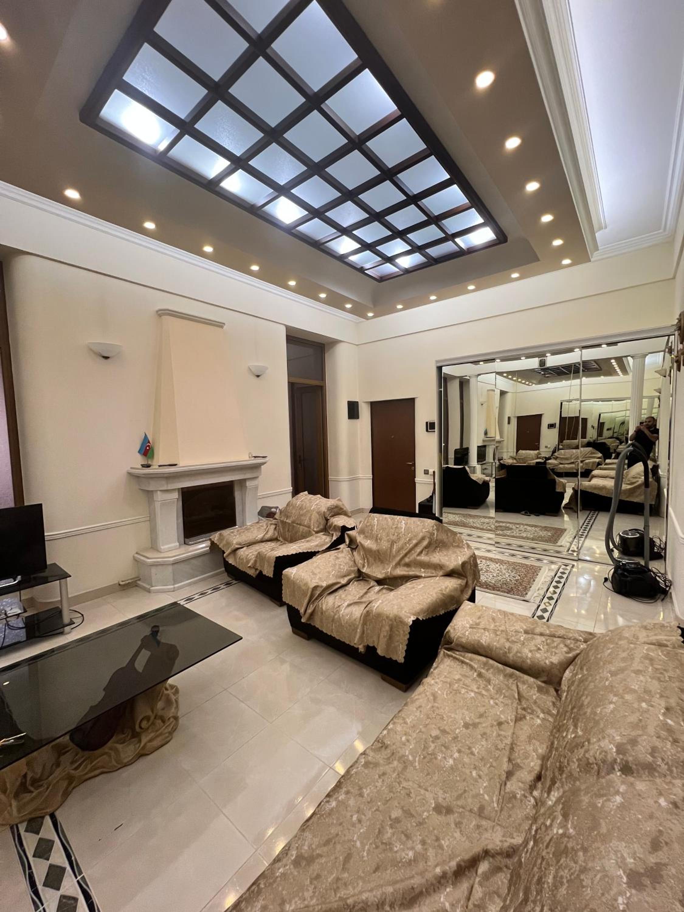 Luxury Family Suite (Nizami)