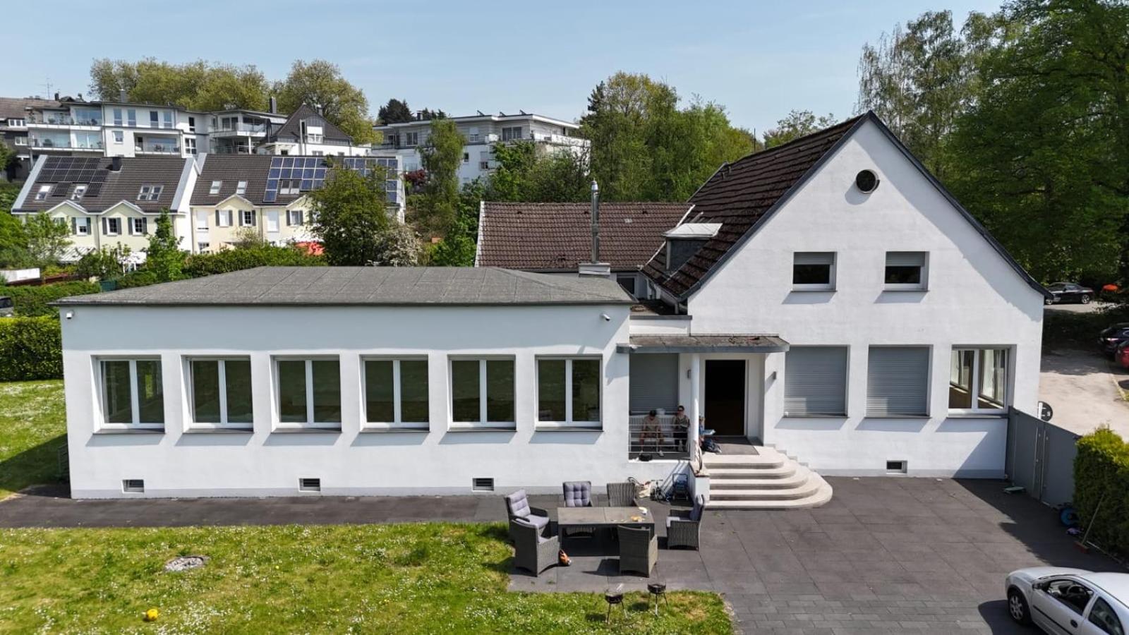Villa direkt am Baldeneysee keine unerlaubten Parties