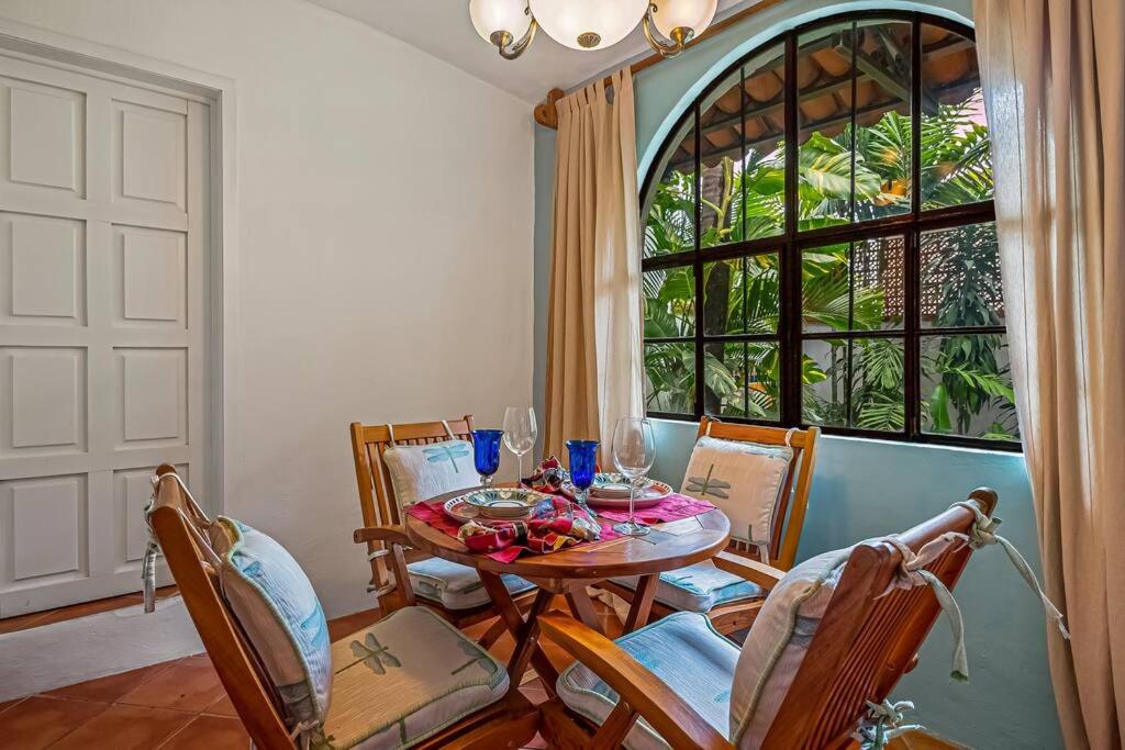 Studio Jardin Secret - Charming Garden