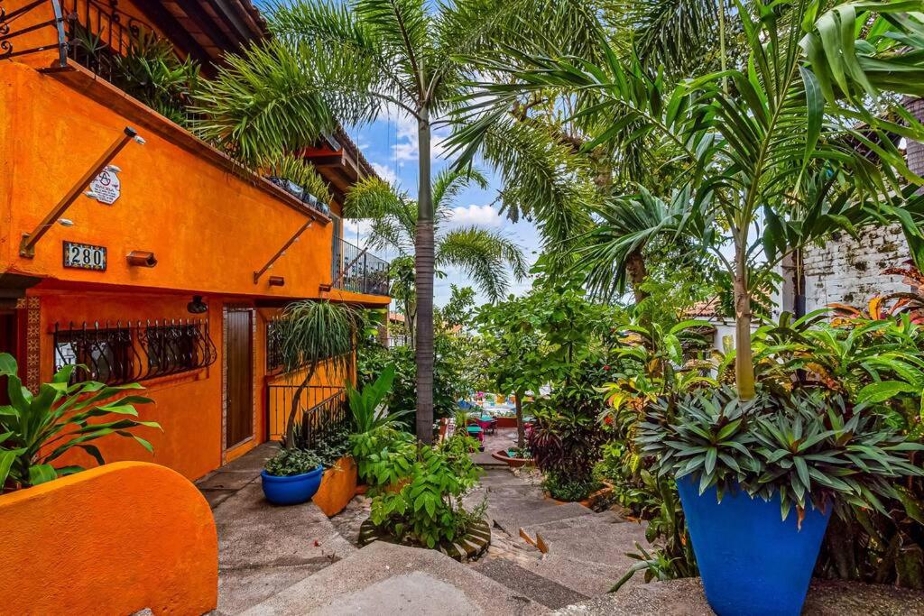 Studio Jardin Secret - Charming Garden