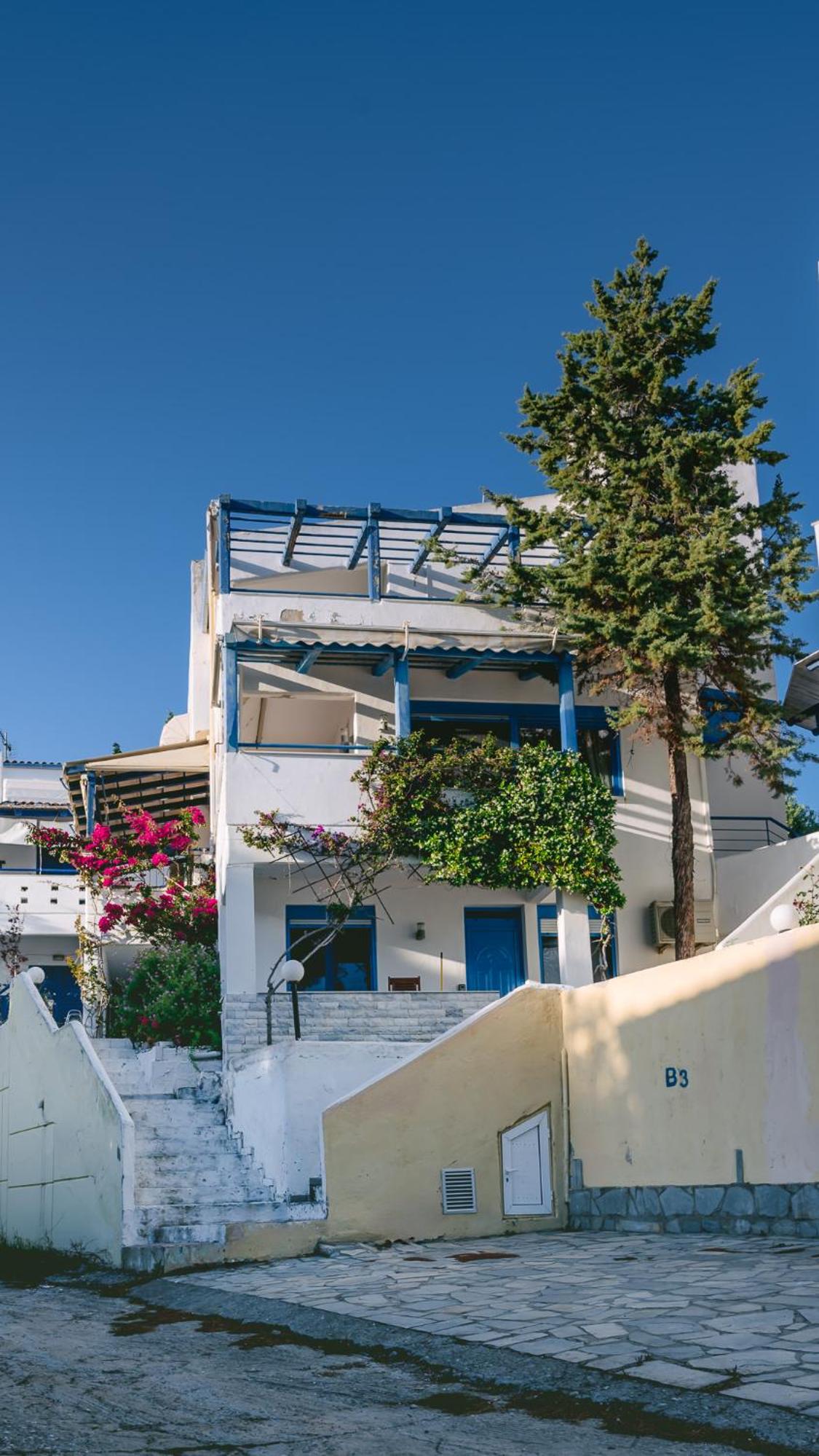 Serenity Beach Front Maisonette, Mola Kaliva view 4