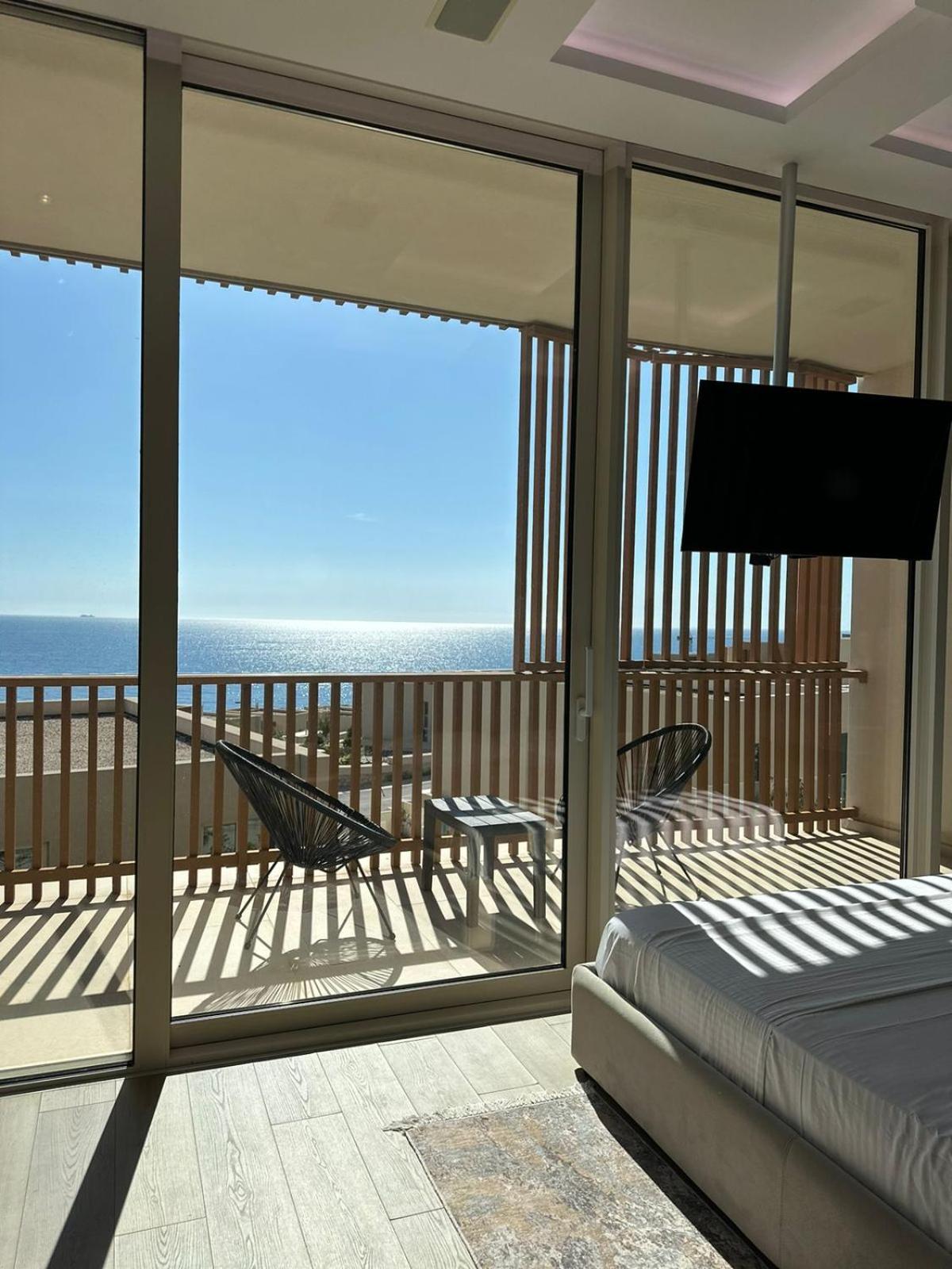 Dolce Villa Green Coast