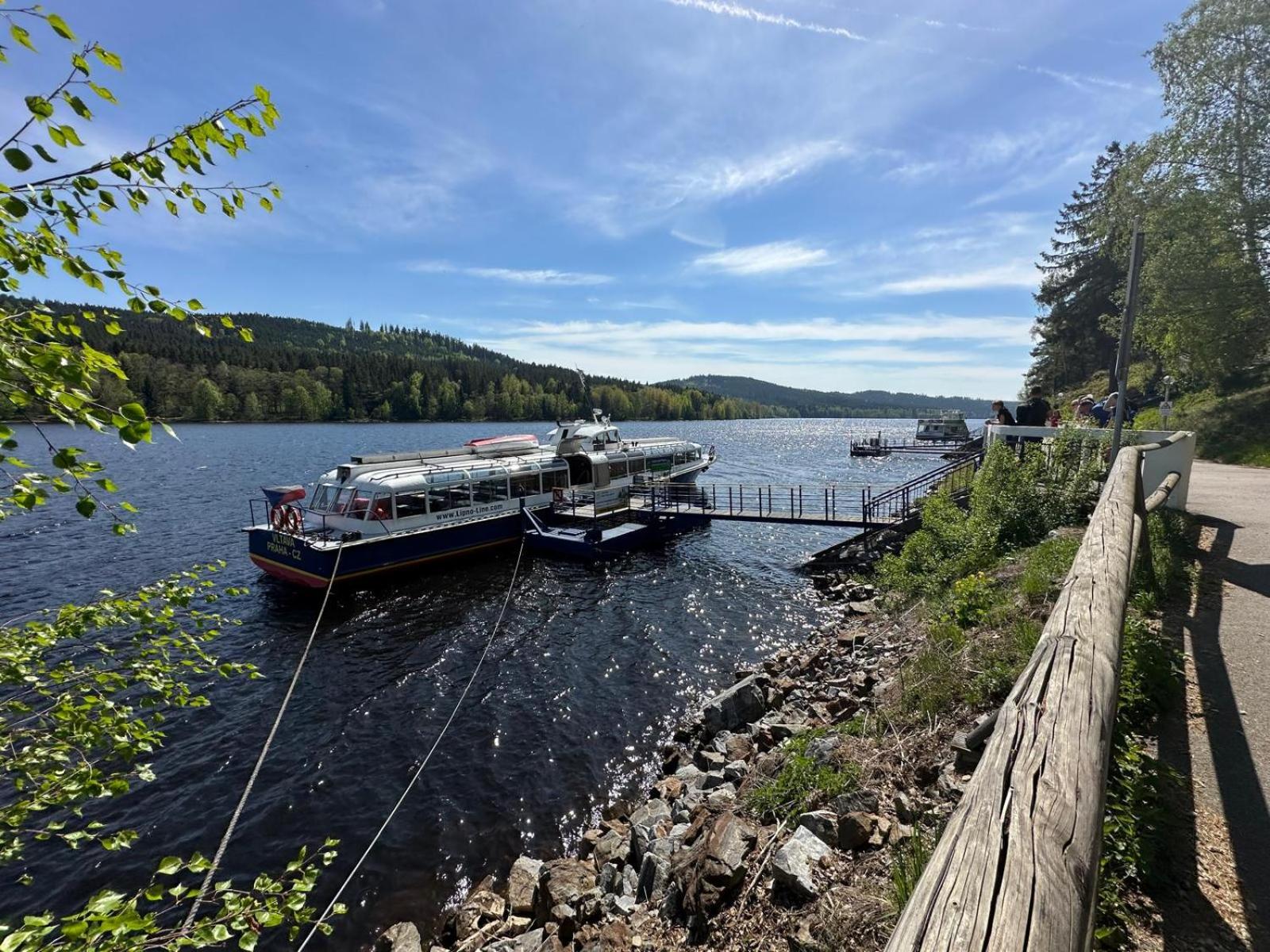 SNOW LAKE Lipno