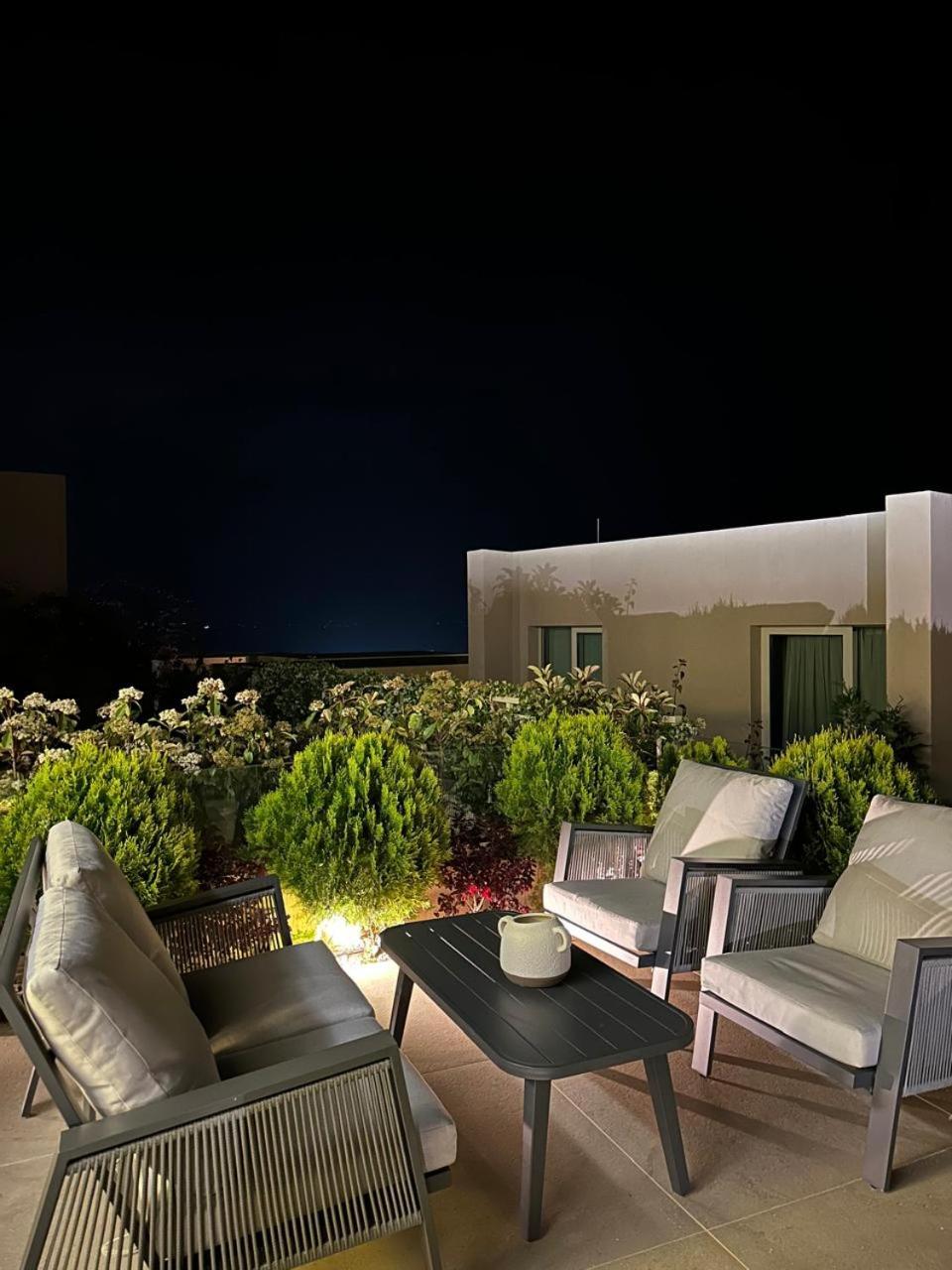 Dolce Villa Green Coast