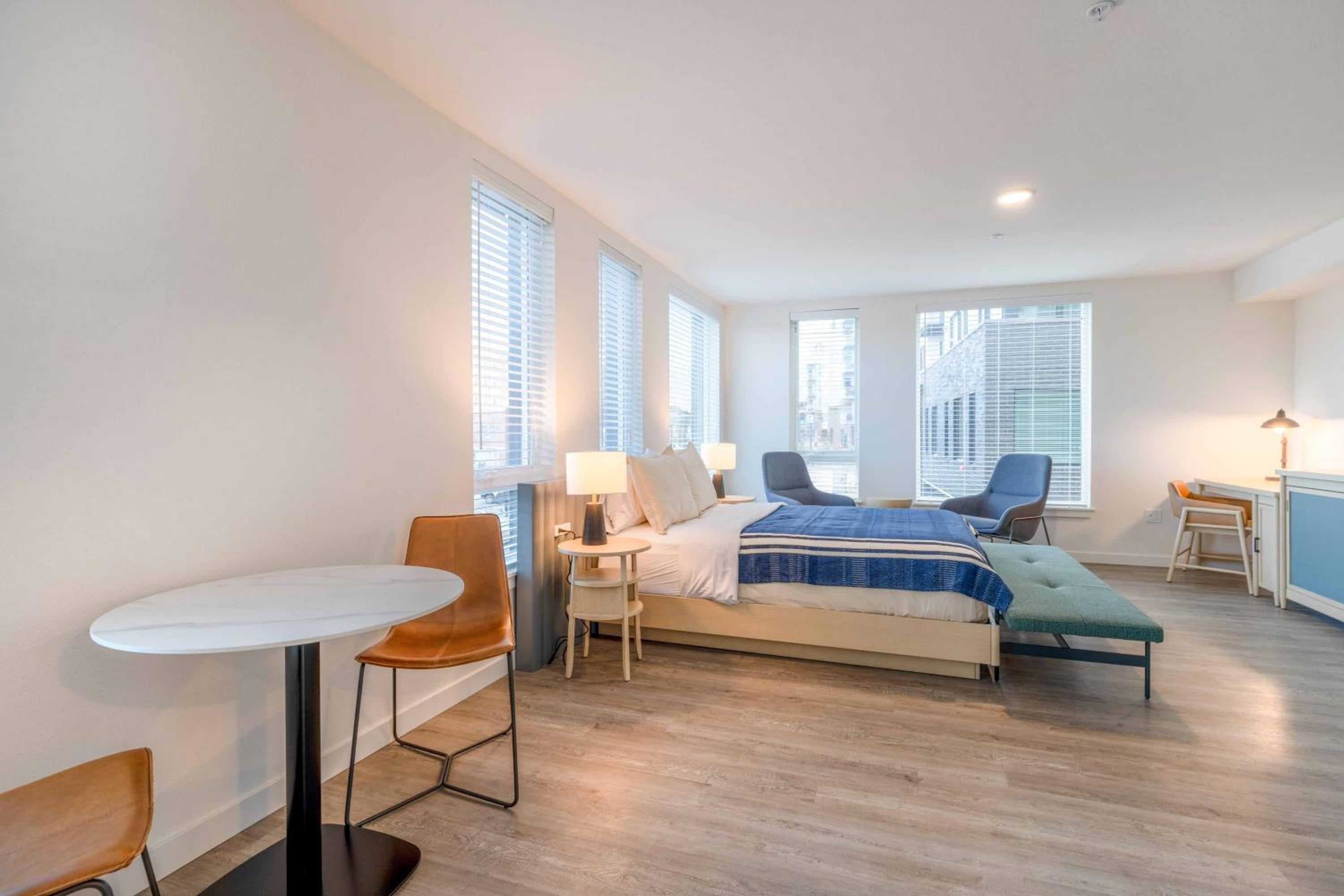Marina Square Suites