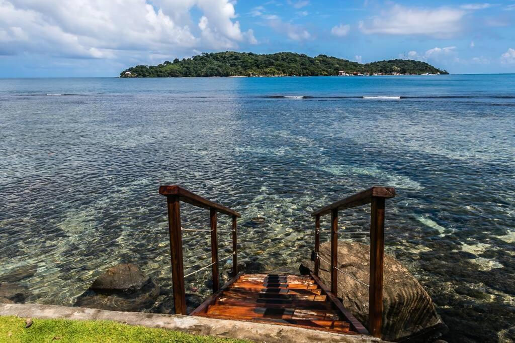 Pebos Reef