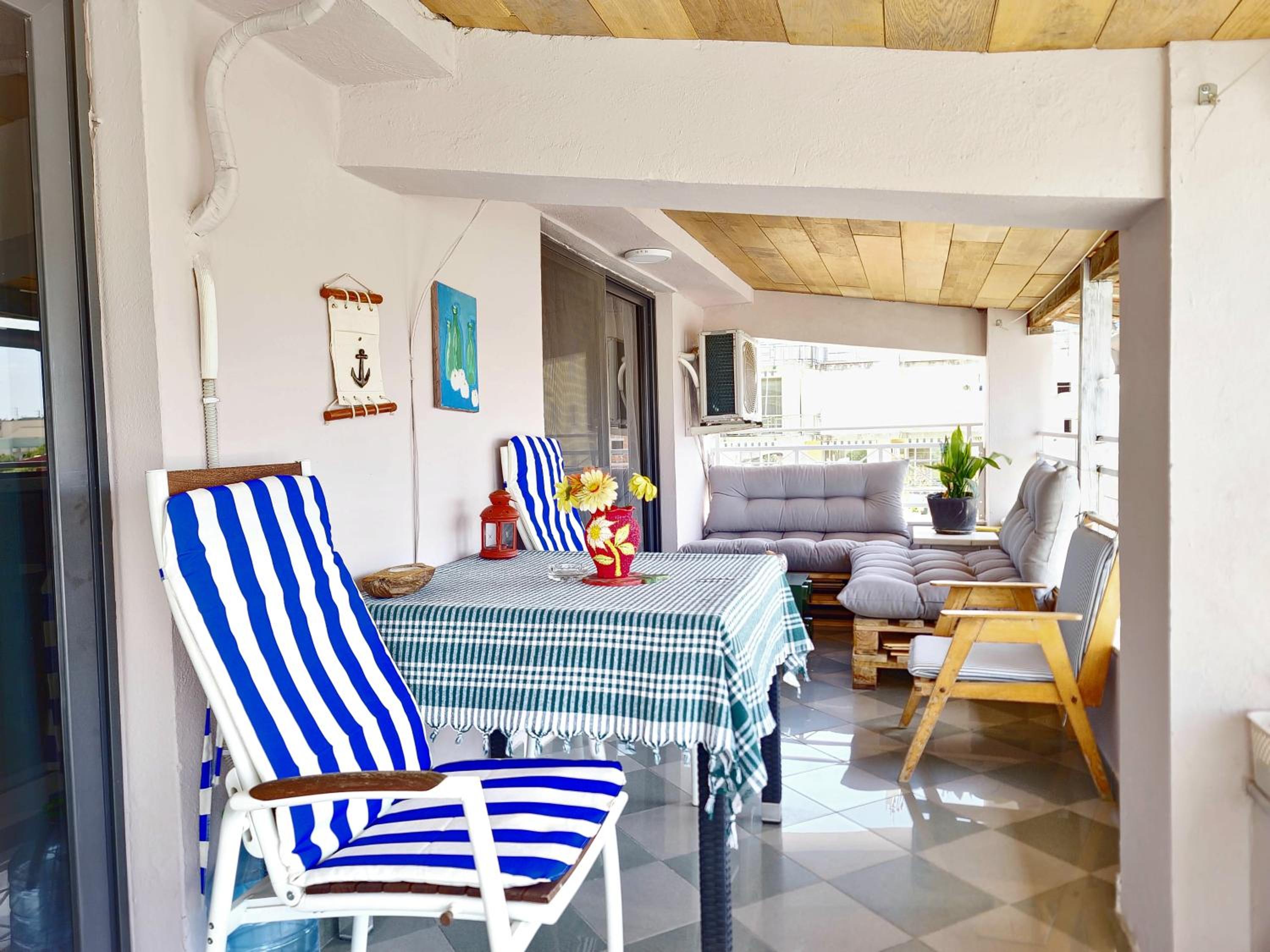 SUNTAN Lovely Apartment