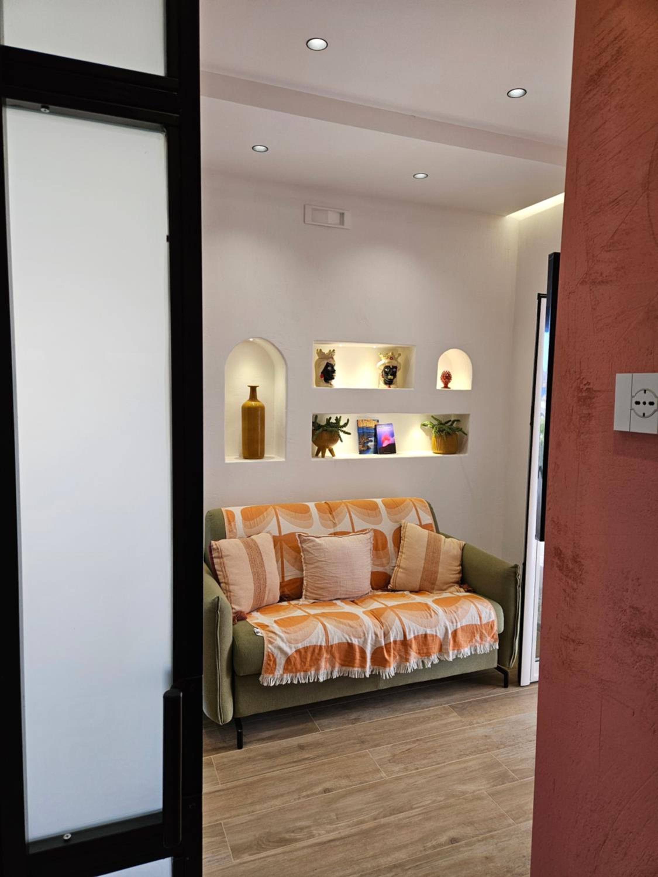 Vulcano Vacations - Ossidiana Rossa Elegant Suite Vulcano - Property Image 16