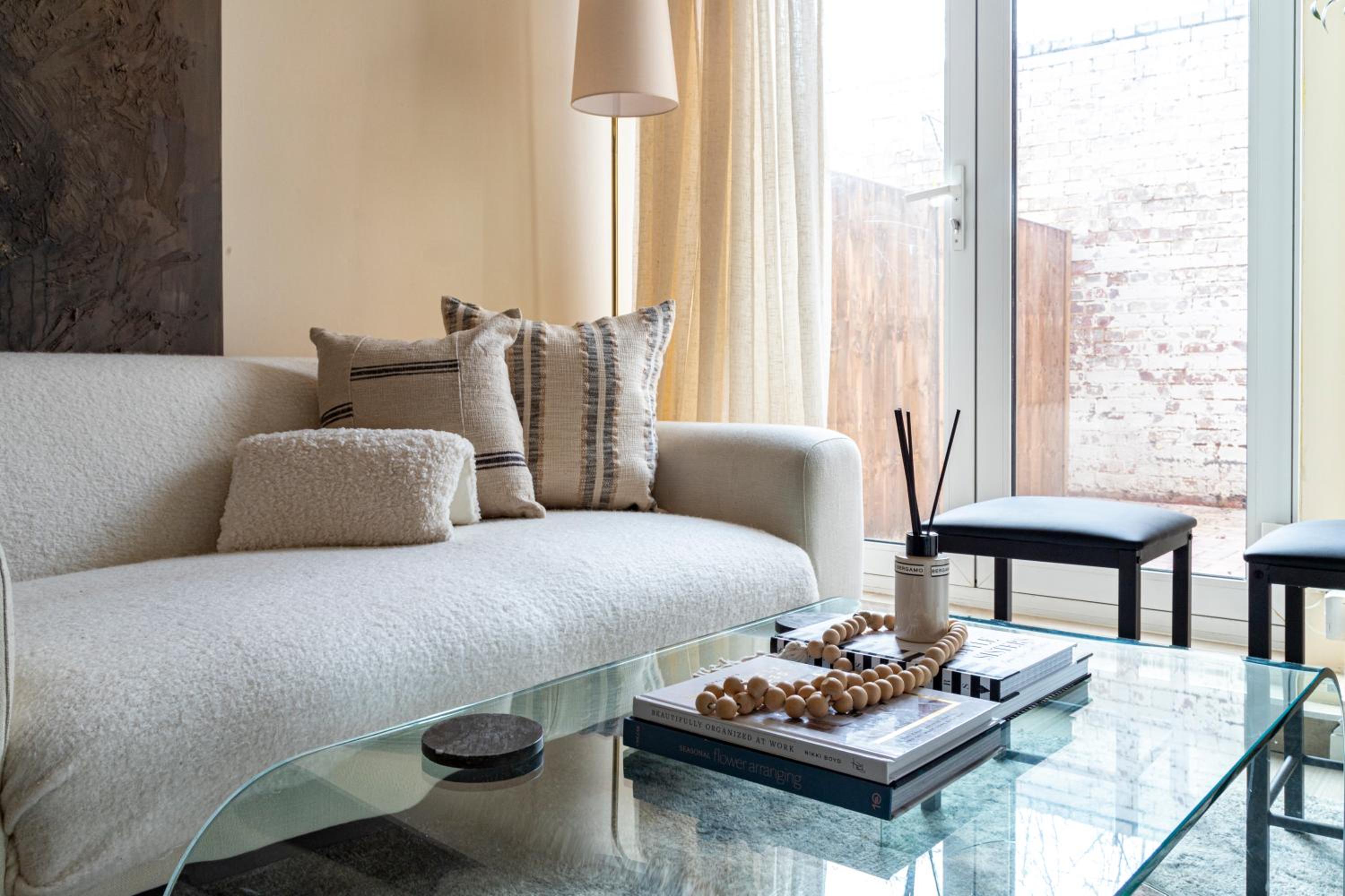 North London - one bed flat- entire unit