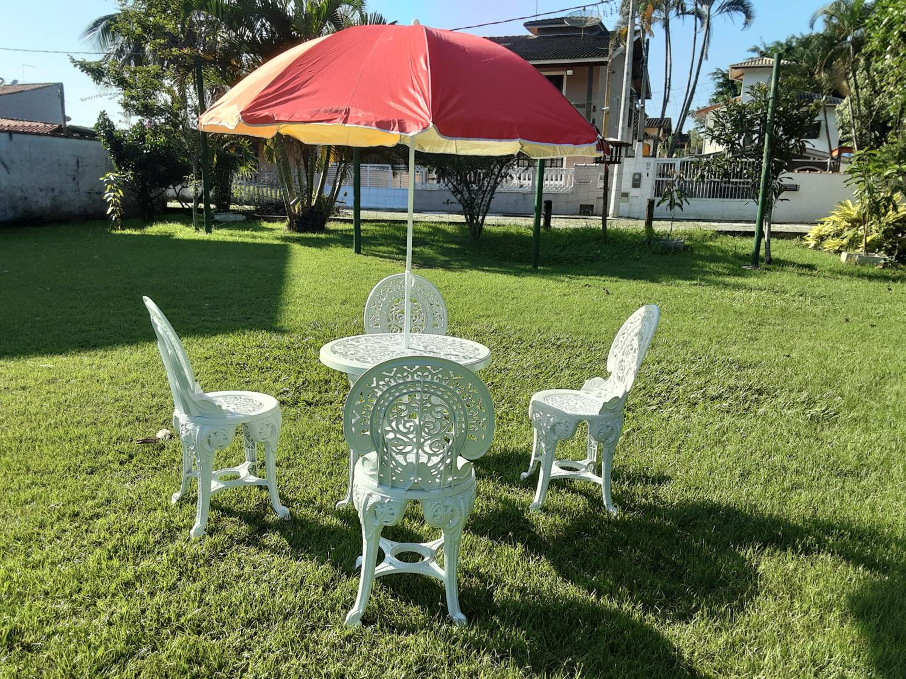 Casa de Praia Massaguaçu! Ao meio Áreas Arborizadas