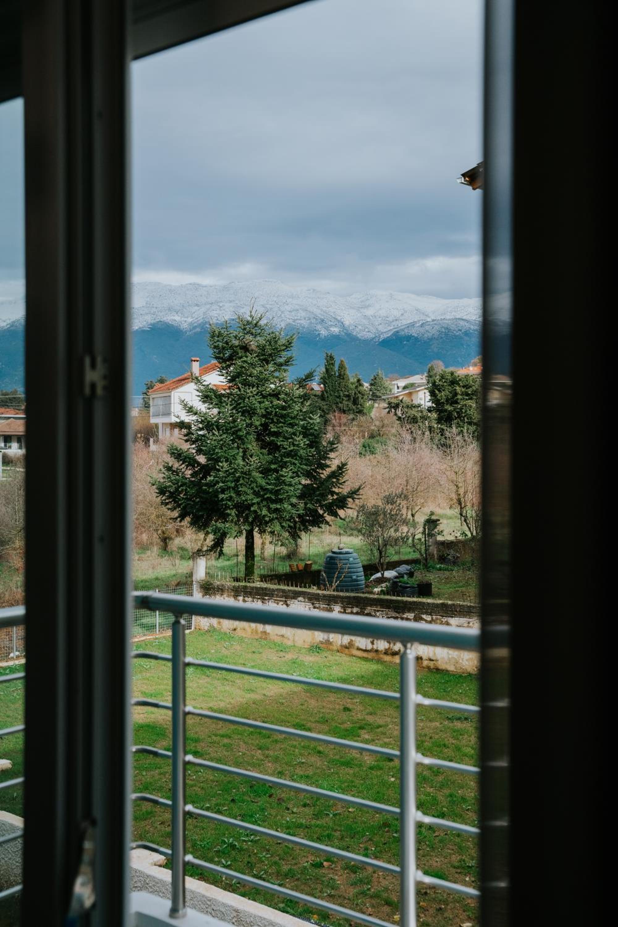 Pamvotis Urban Suites