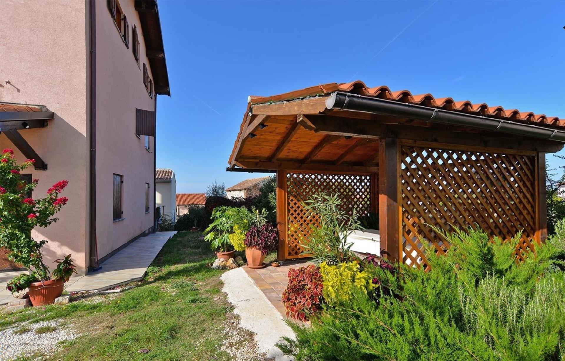 Ferienwohnung für 4 Personen ca 80 qm in Bale, Istrien Istrische Riviera view 2