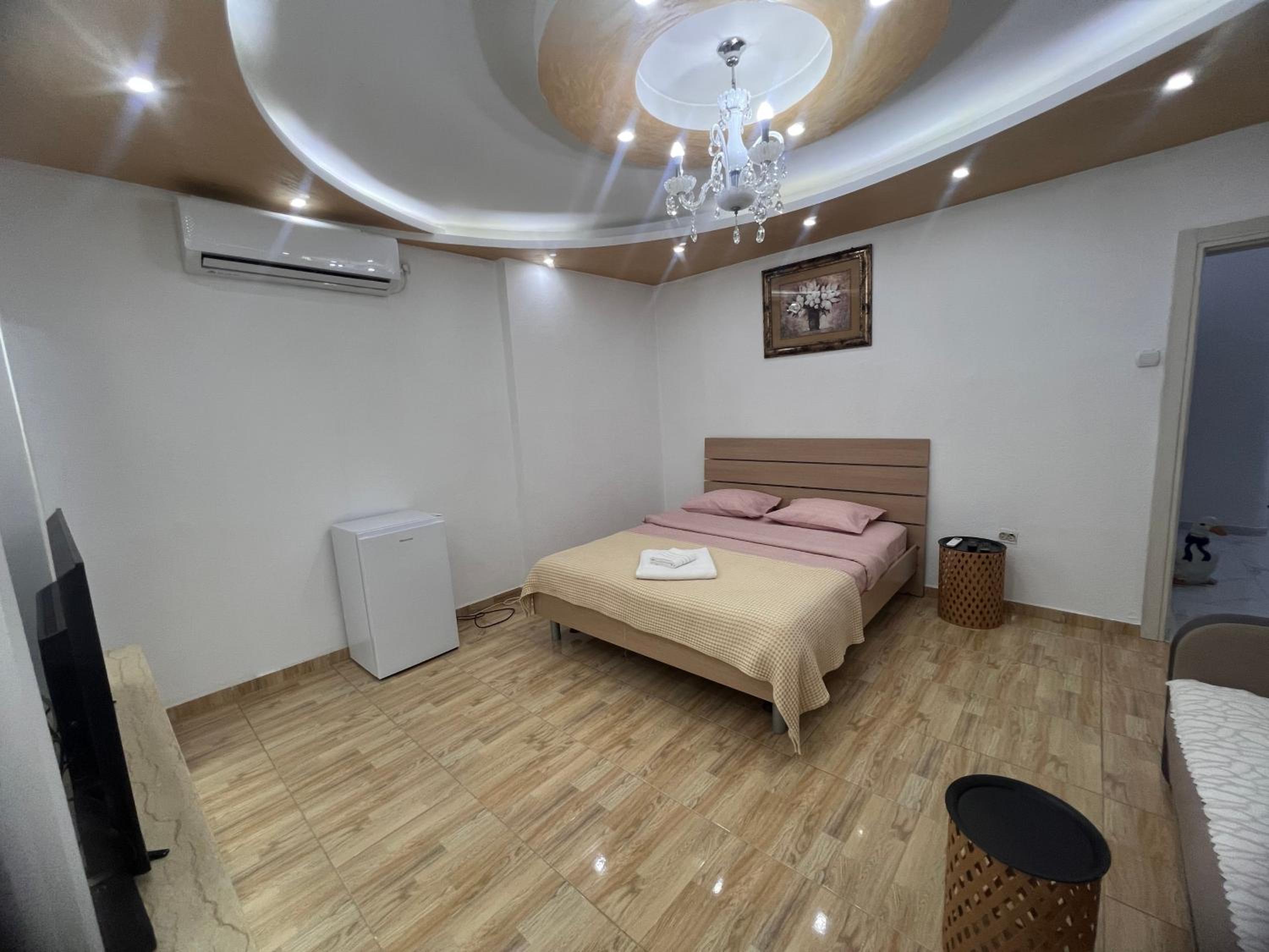 royal apartment photo 1