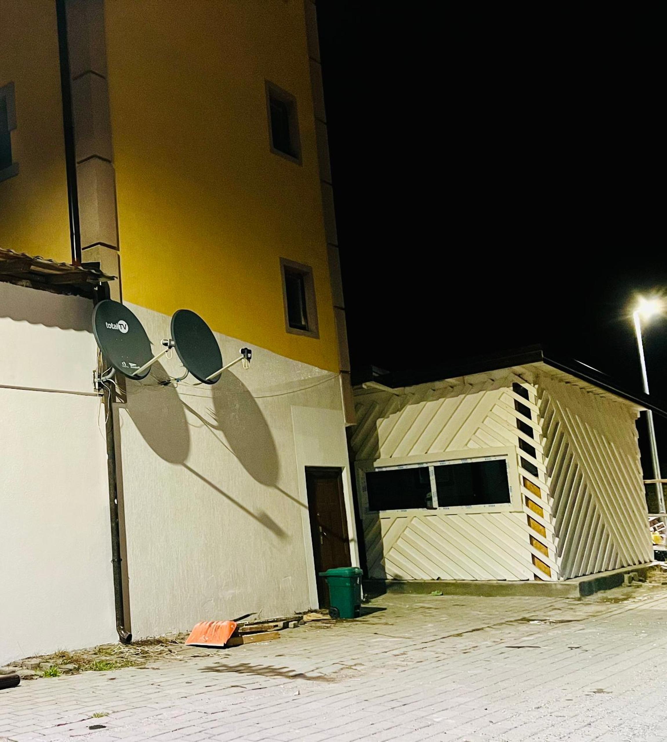 SARAH APARTMENTS