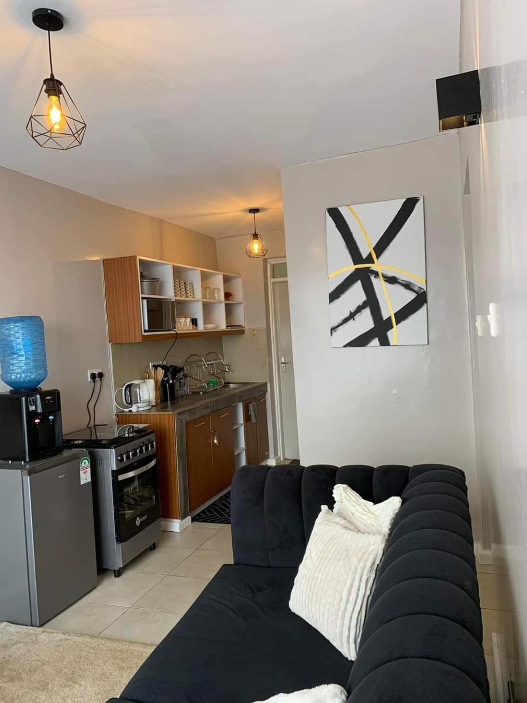 Modern One Bedroom Apartment