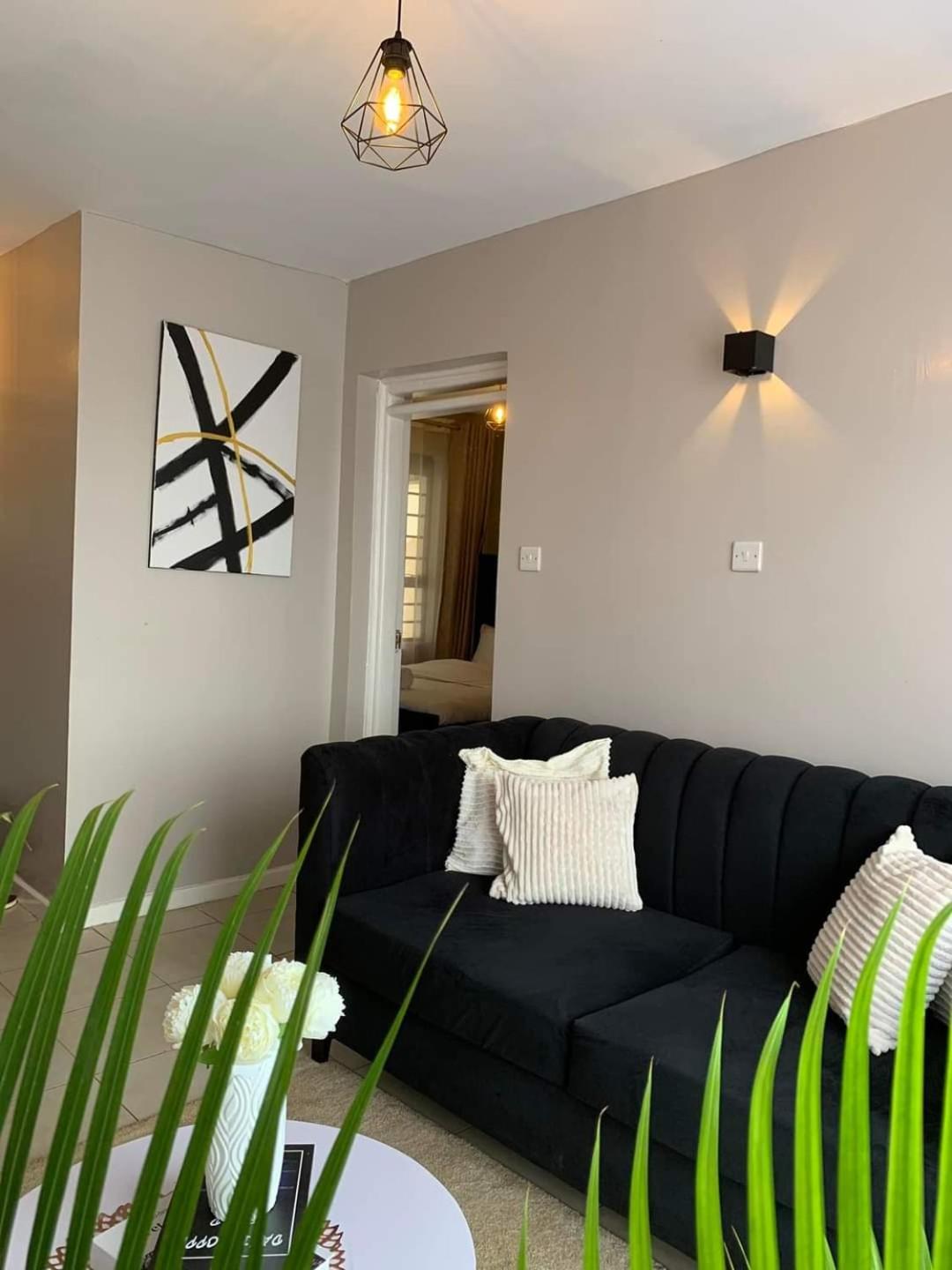 Modern One Bedroom Apartment