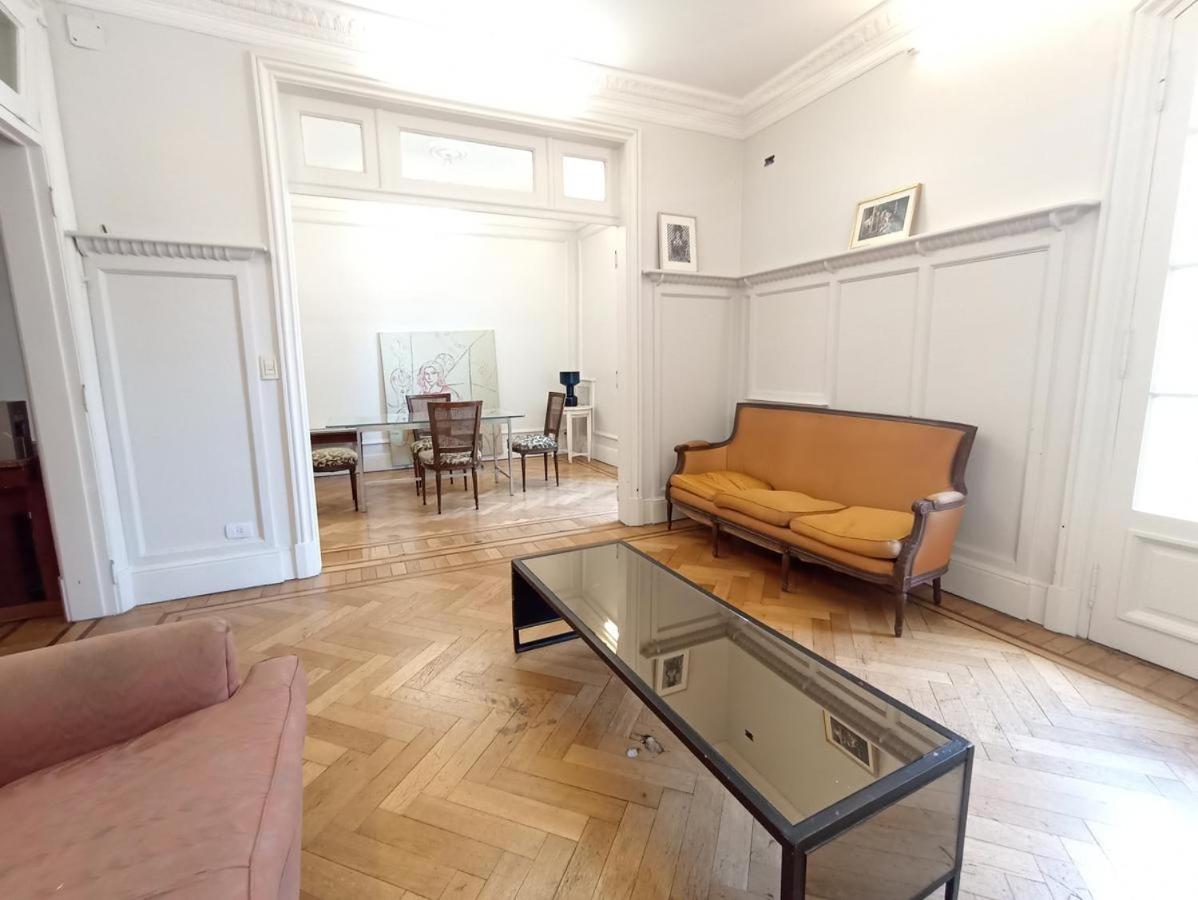 Depto Elegante y Central en Buenos Aires
