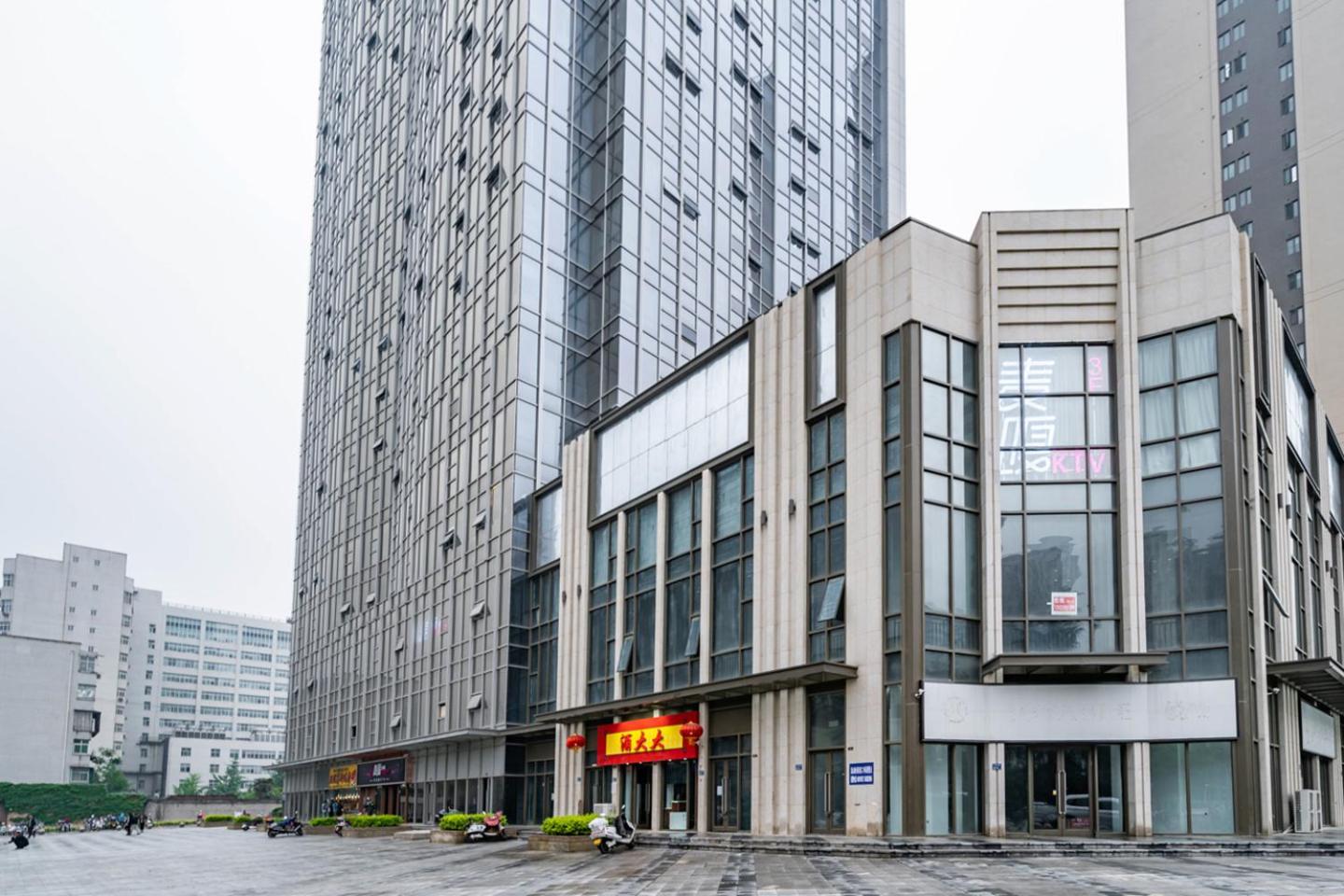 [Roader] Zhengzhou Erqi District, Shenglong Tianyi No.1 Courtyard,