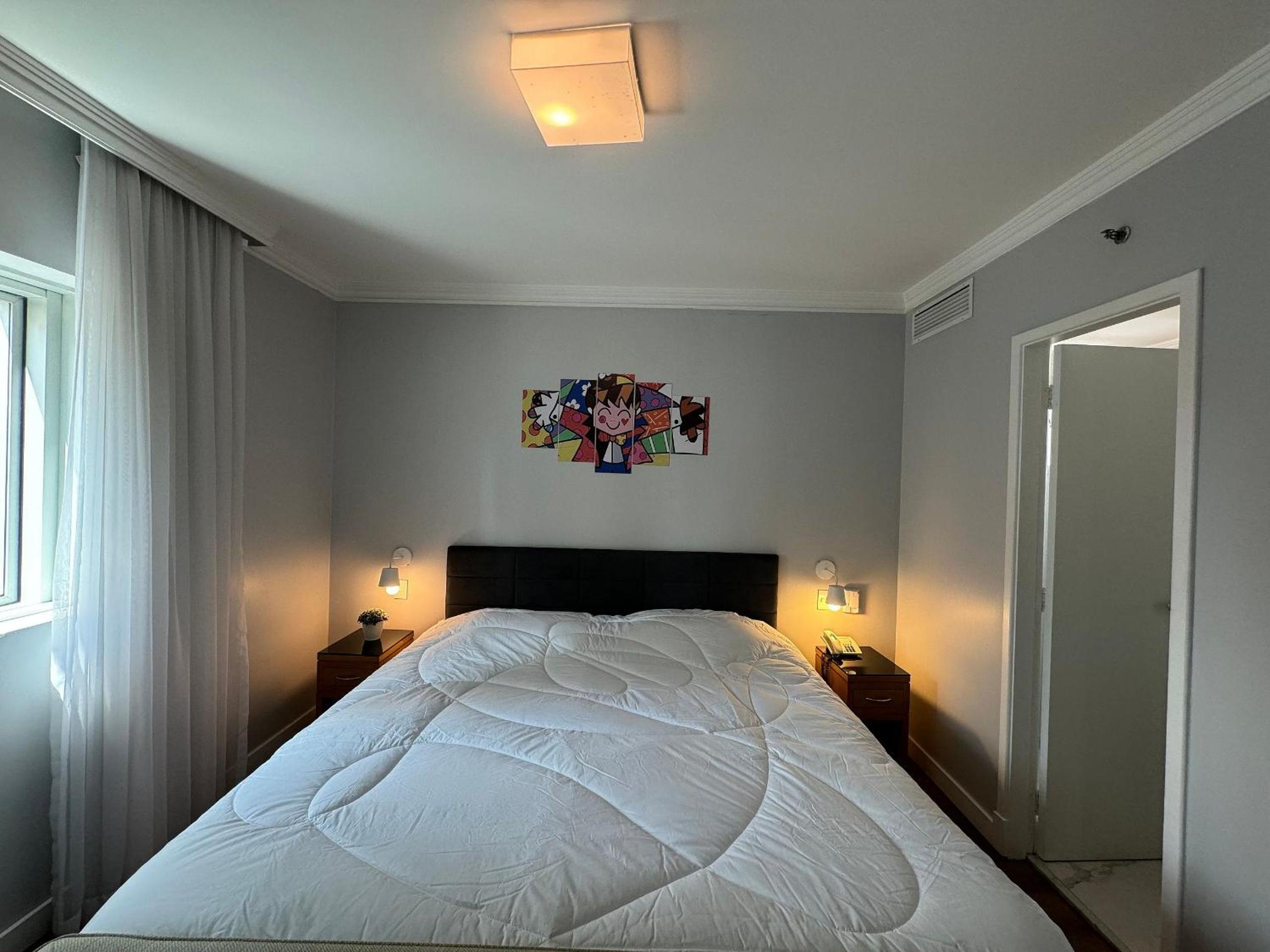 Flat localizado na Rua Oscar Freire