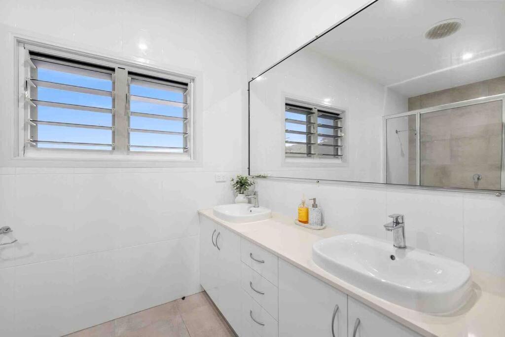 Zen Zone - Located close to beach, Skyrail and City