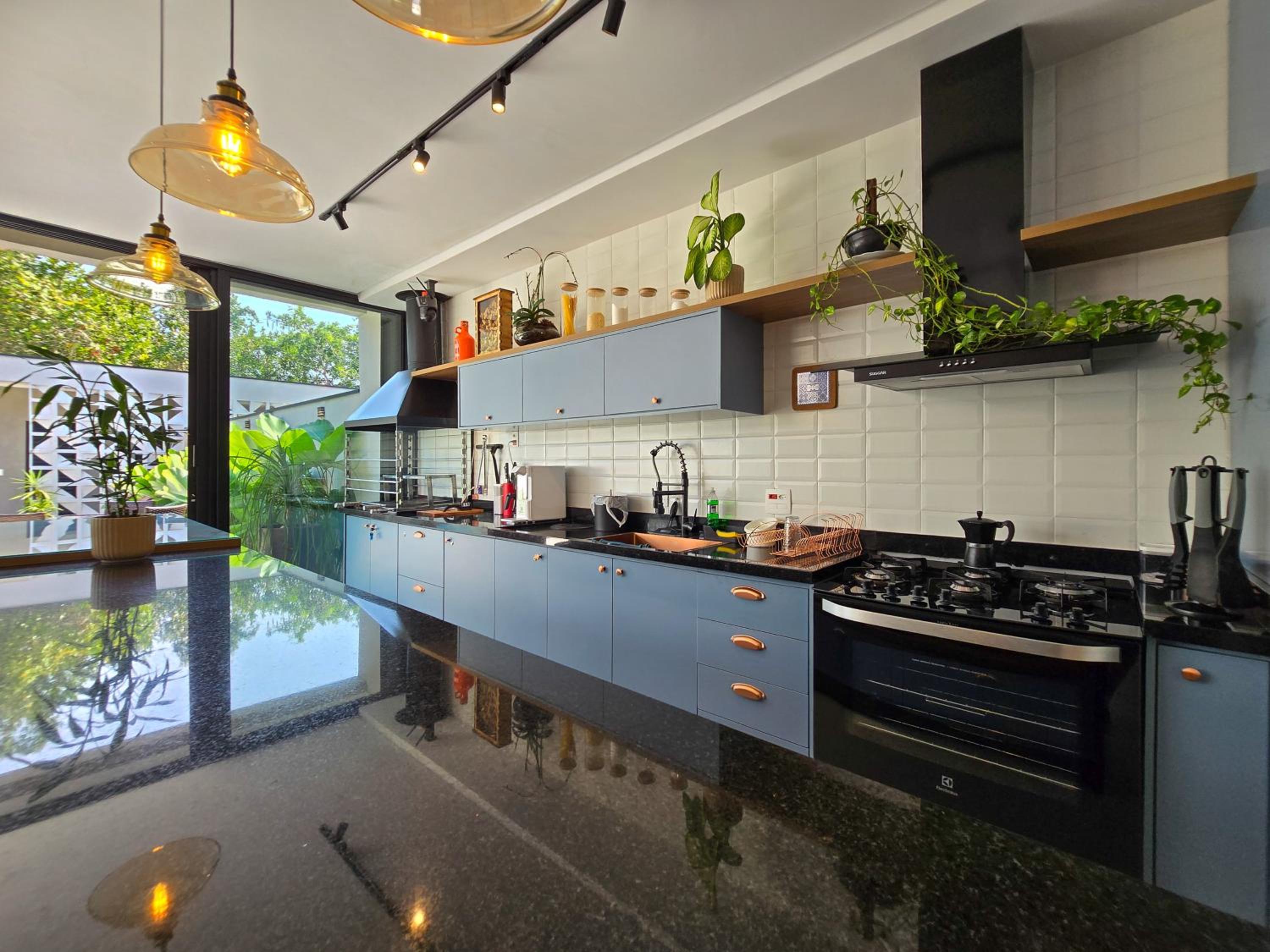 Casa Alto Padrão em condomínio - Paraíso no Jardim São Lourenço ao lado da Riviera