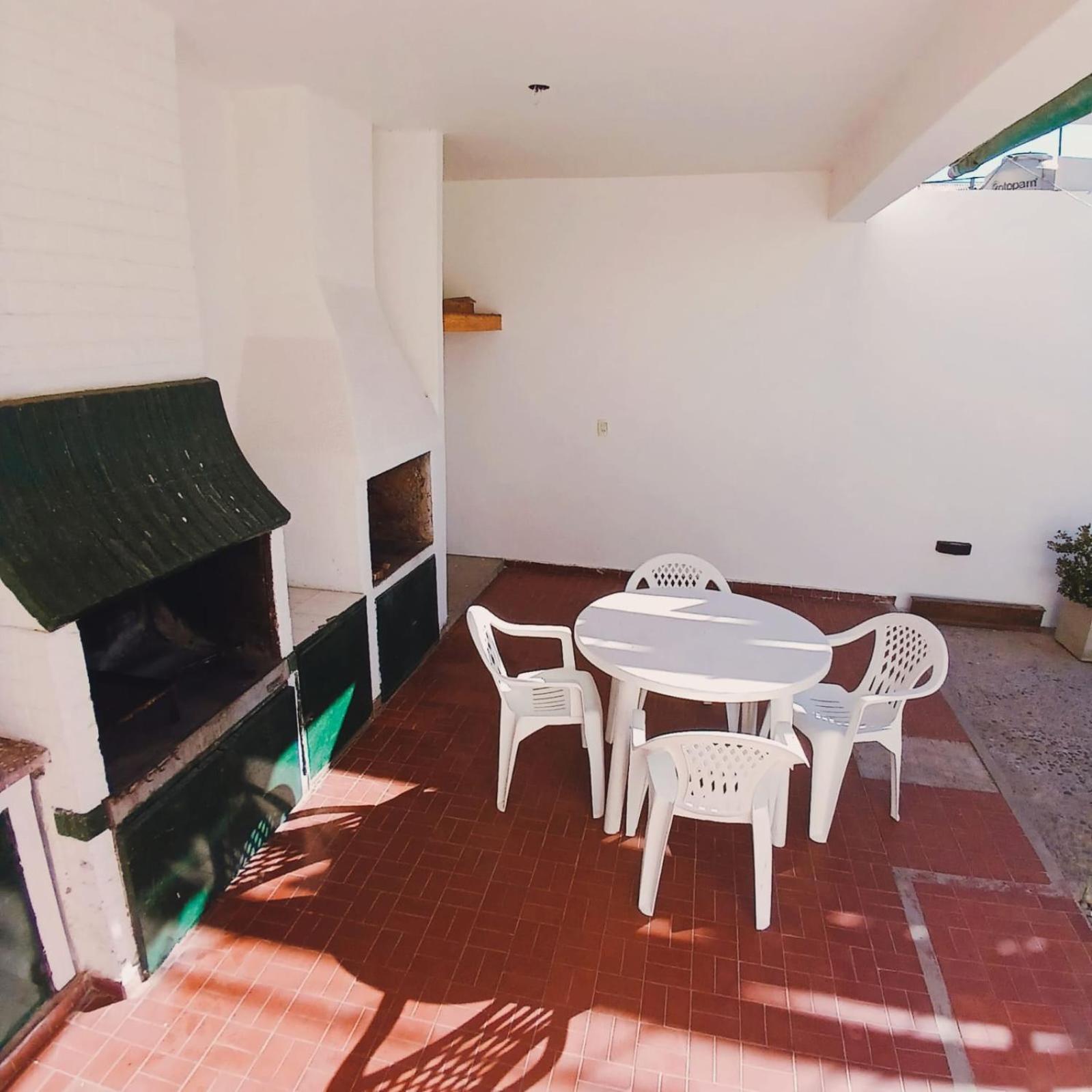 El patio - céntrico con parrilla