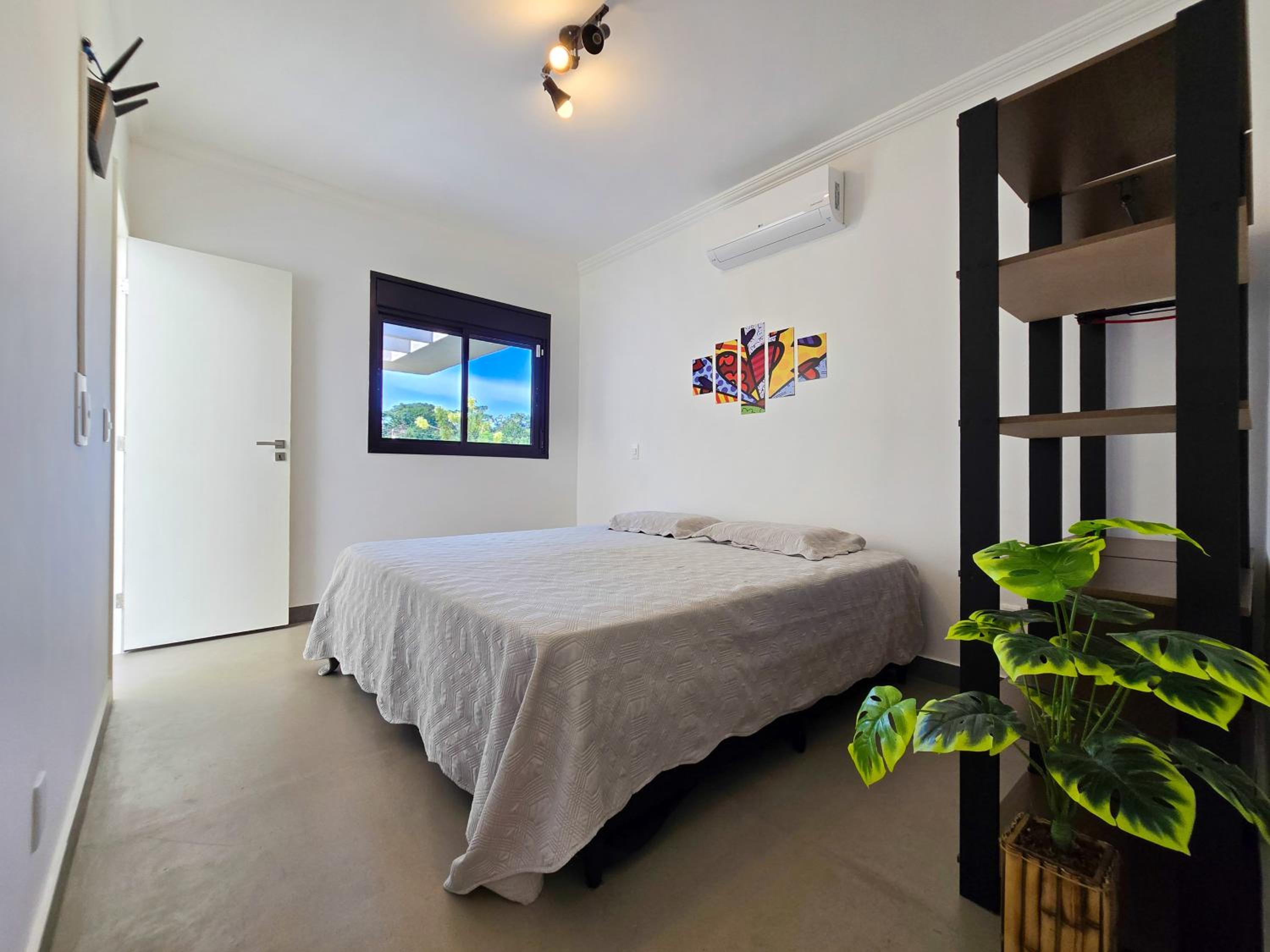 Casa Alto Padrão em condomínio - Paraíso no Jardim São Lourenço ao lado da Riviera