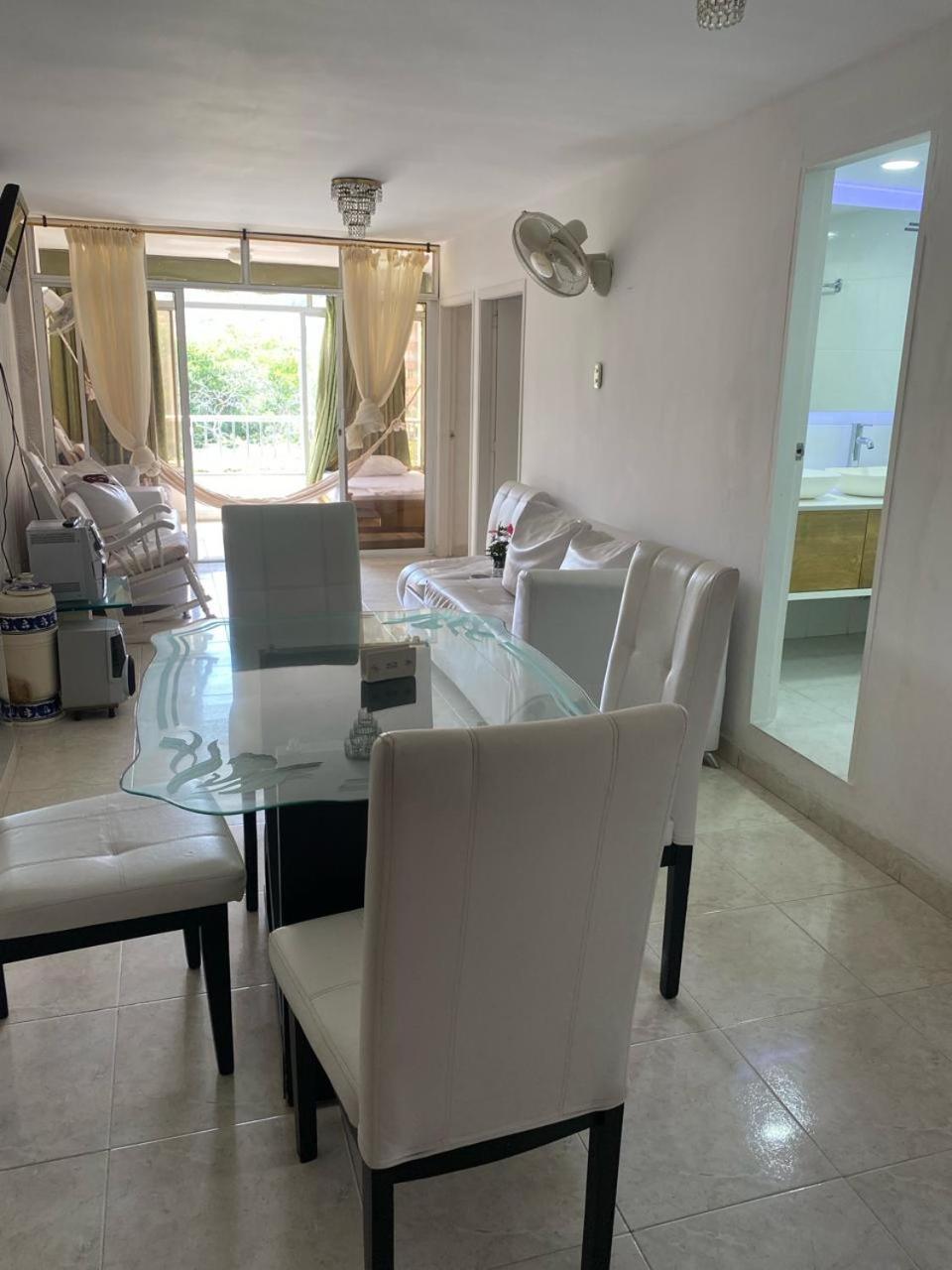 Apartamento Amoblado en Rodadero de Santa Marta