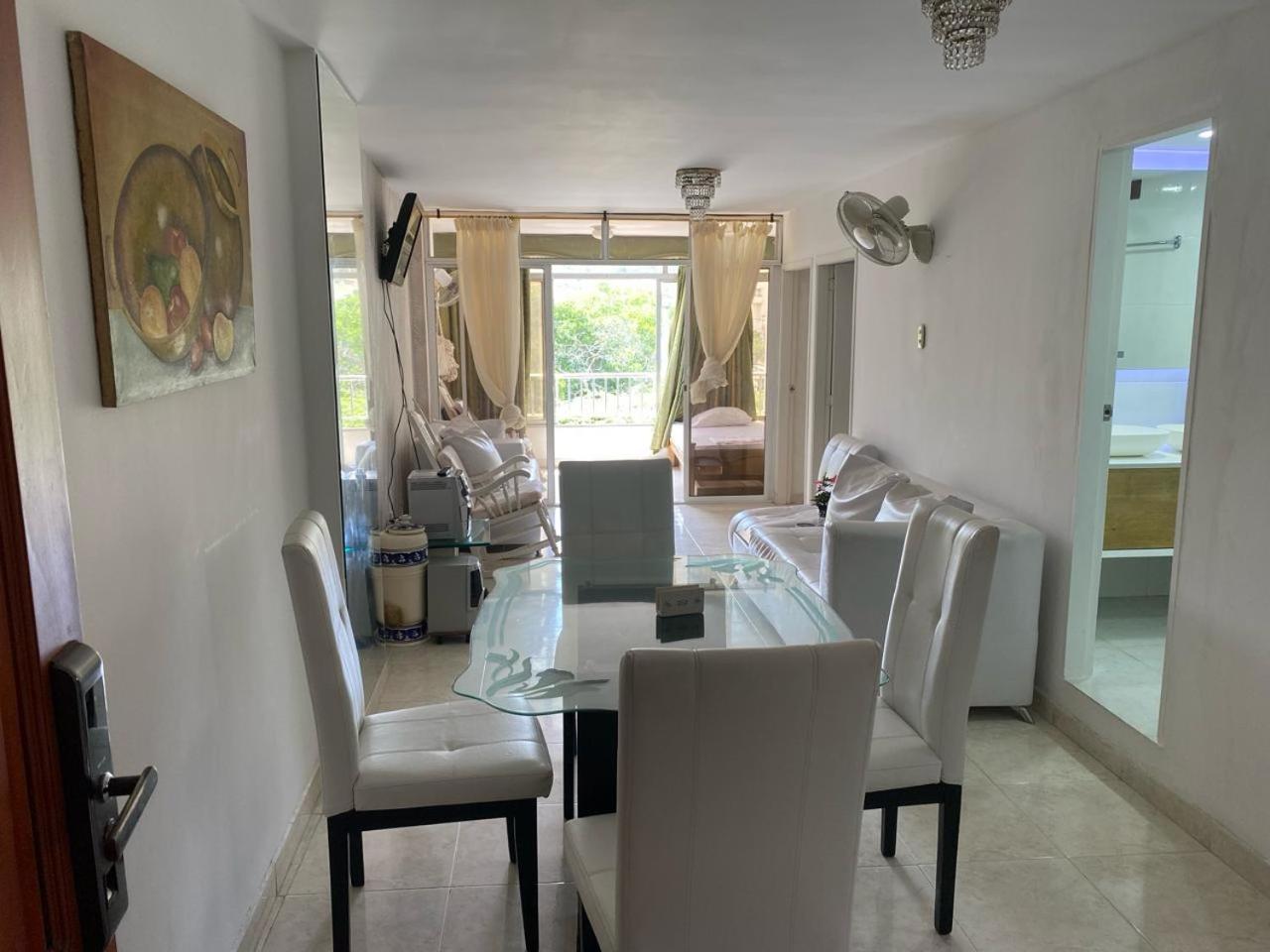 Apartamento Amoblado en Rodadero de Santa Marta