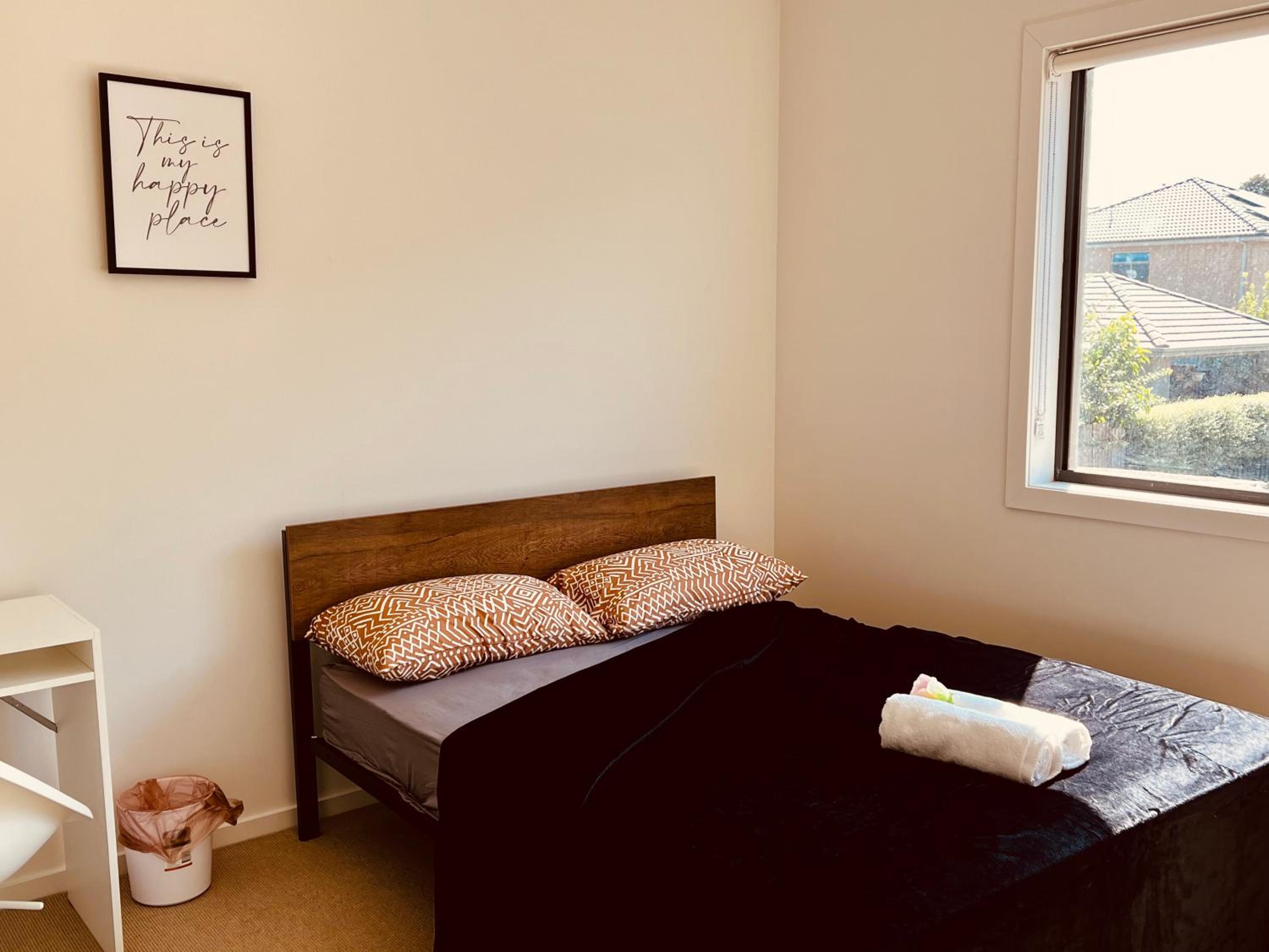 Point Cook Landmark Coastal Wetland Park Villa Free Parking