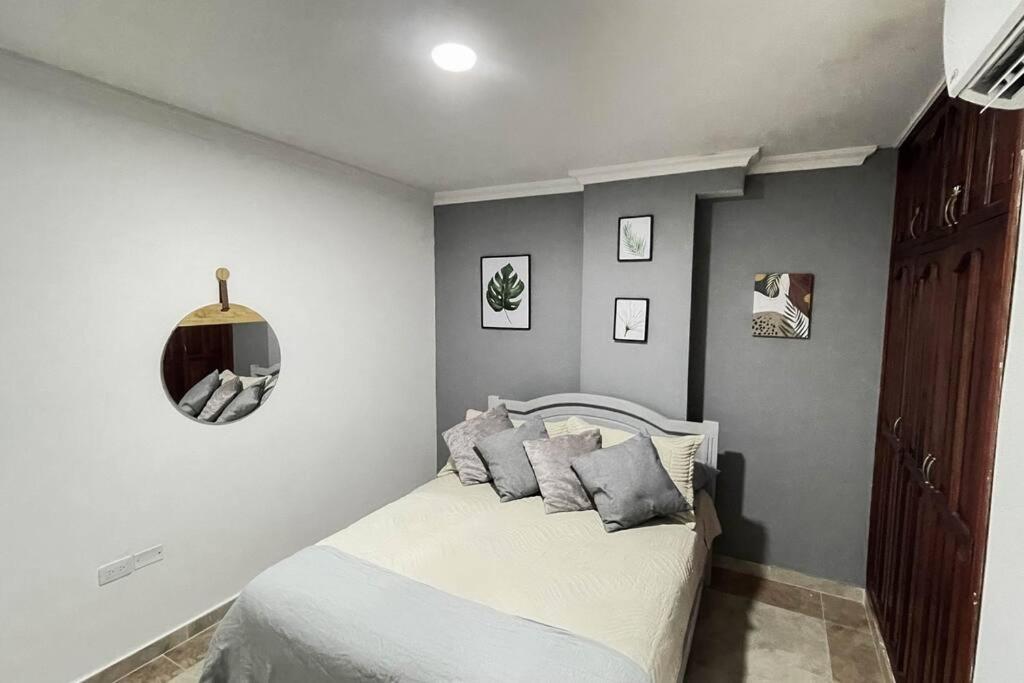 Walled City, El Centro - Hotel Amenities, Condo
