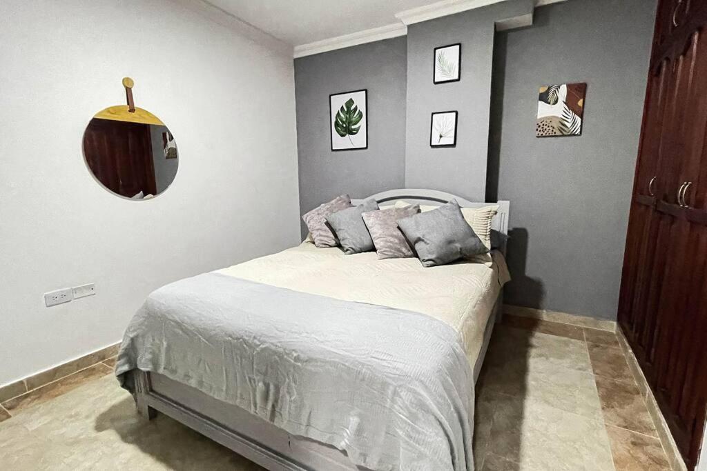 Walled City, El Centro - Hotel Amenities, Condo
