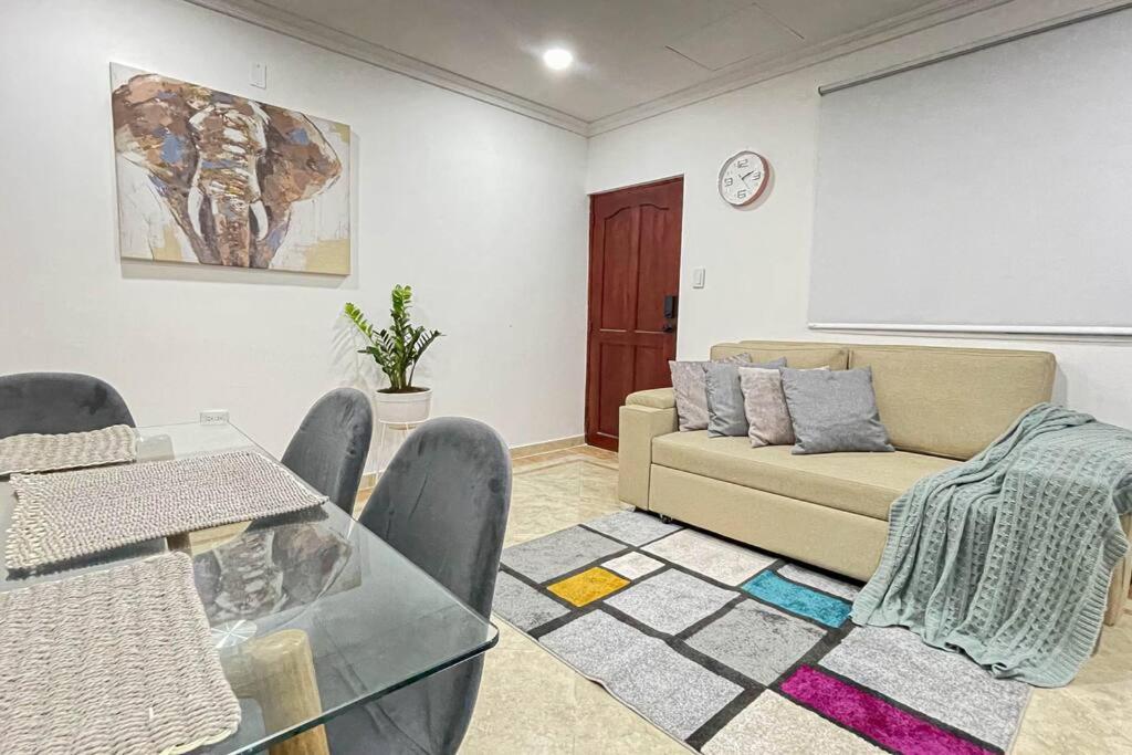 Walled City, El Centro - Hotel Amenities, Condo