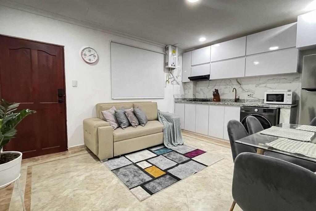Walled City, El Centro - Hotel Amenities, Condo