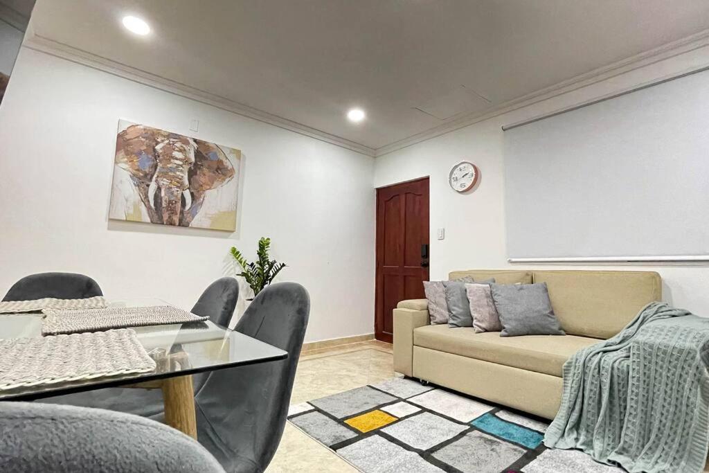 Walled City, El Centro - Hotel Amenities, Condo