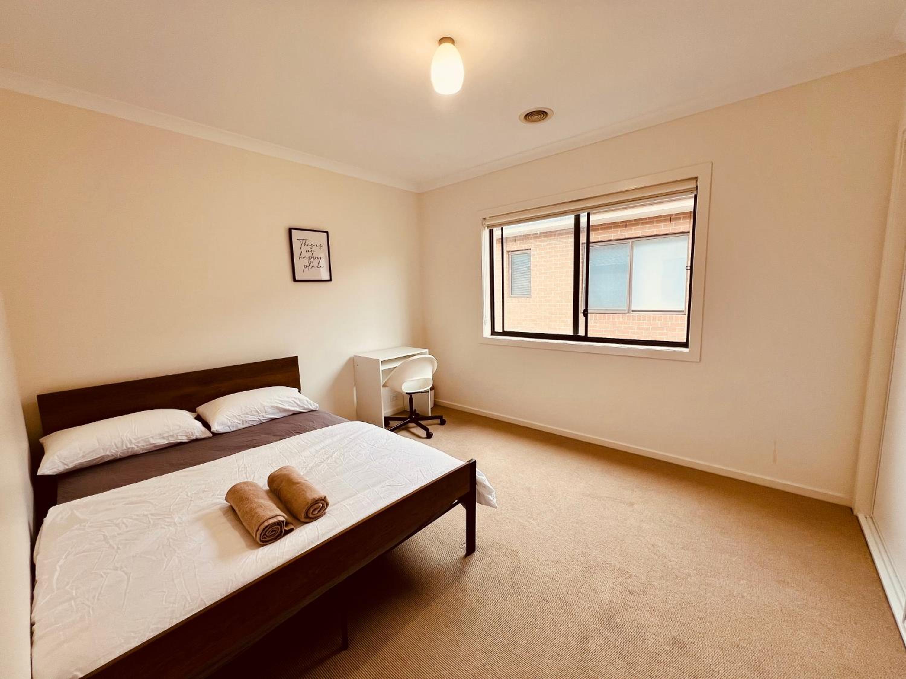 Point Cook Landmark Coastal Wetland Park Villa Free Parking